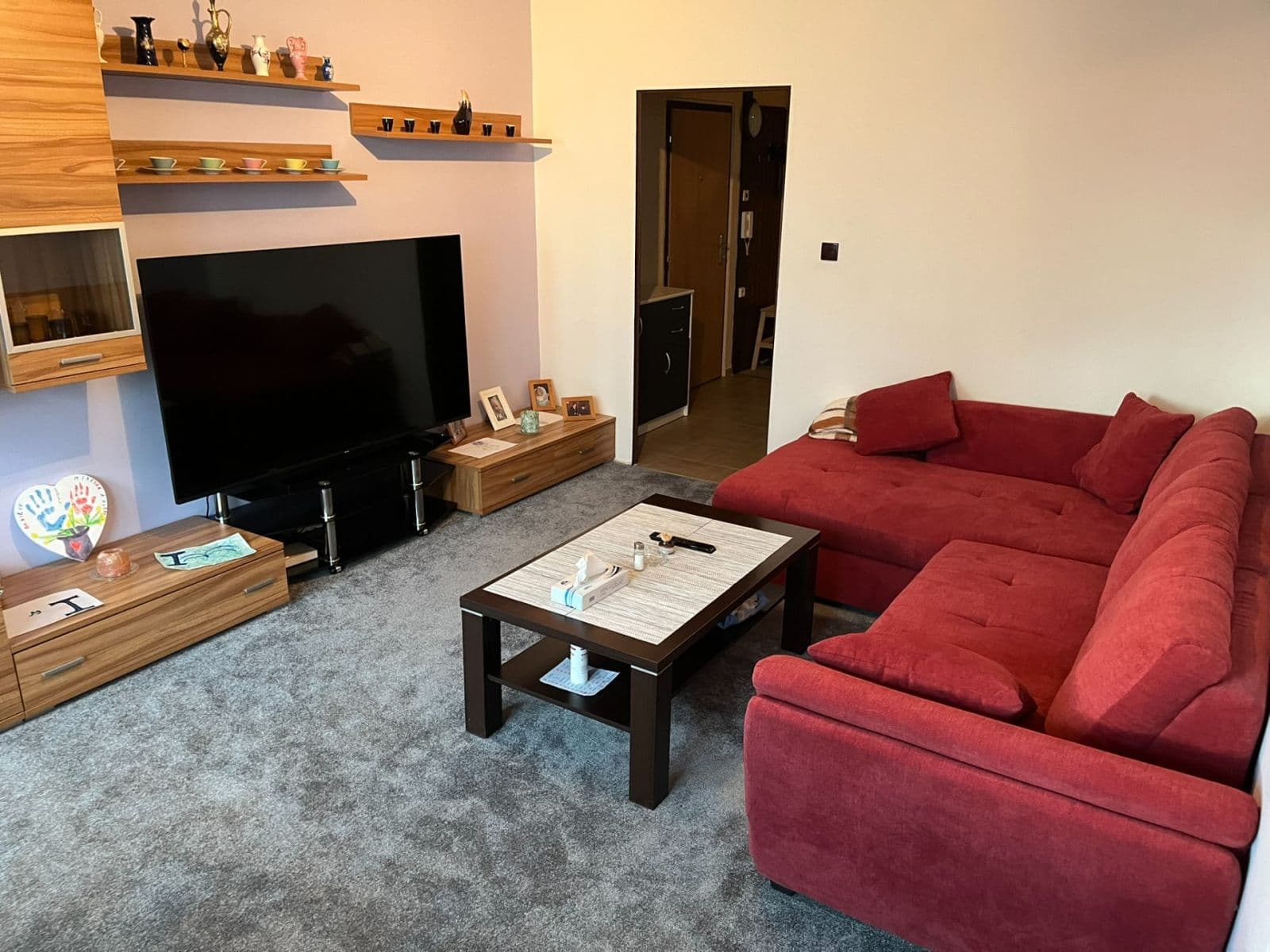 3 bedroom flat to rent, 74 m², Přecechtělova, Prague, Prague 3 bedroom flat to rent, 74 m², Přecechtělova, Prague, Prague