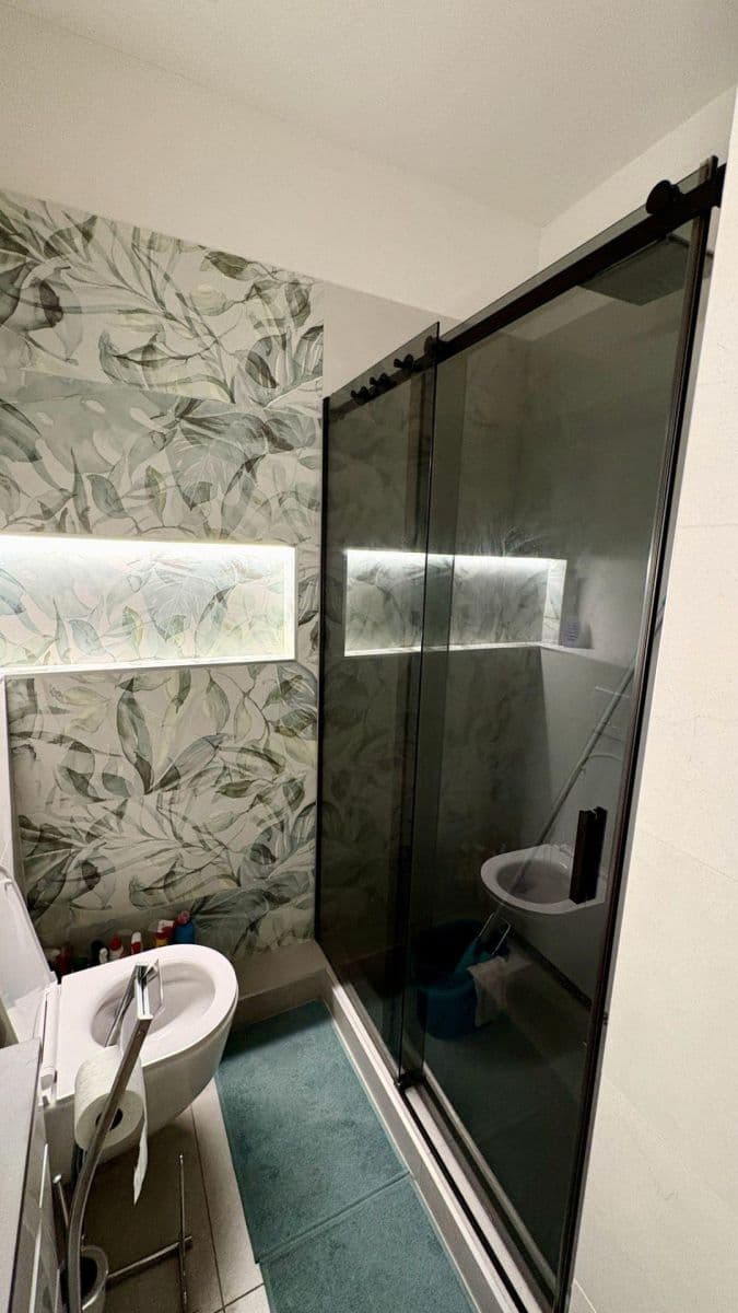 Studio flat to rent, 34 m², Konšelská, Prague, Prague Studio flat to rent, 34 m², Konšelská, Prague, Prague