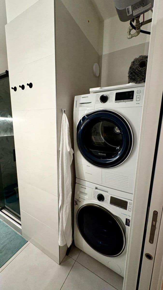 Studio flat to rent, 34 m², Konšelská, Prague, Prague Studio flat to rent, 34 m², Konšelská, Prague, Prague