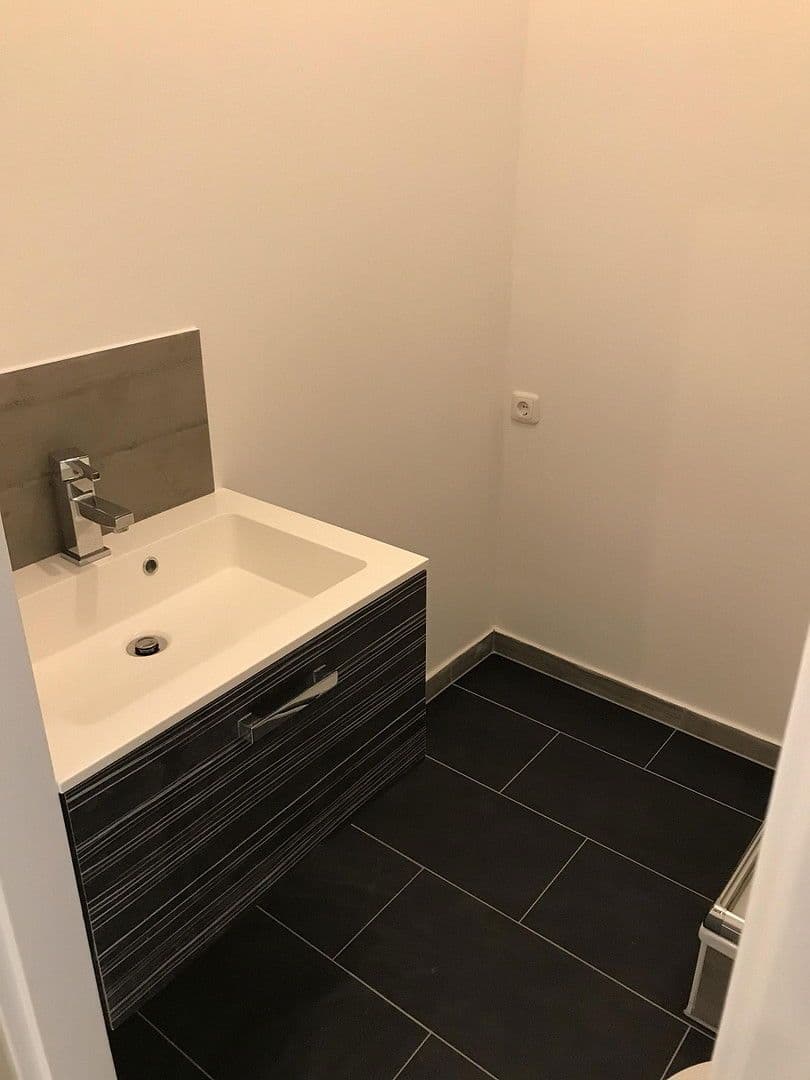 2 bedroom flat to rent, 45 m², Friedberger Landstraße 85, Frankfurt am Main, Hesse 2 bedroom flat to rent, 45 m², Friedberger Landstraße 85, Frankfurt am Main, Hesse