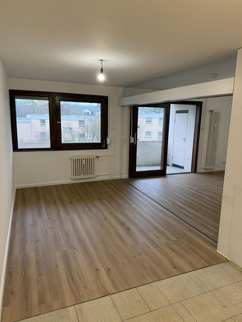 2 bedroom with open-plan kitchen flat to rent, 88 m², Friedrich-Ebert-Str. 17, Schwalbach am Taunus, Hesse 2 bedroom with open-plan kitchen flat to rent, 88 m², Friedrich-Ebert-Str. 17, Schwalbach am Taunus, Hesse