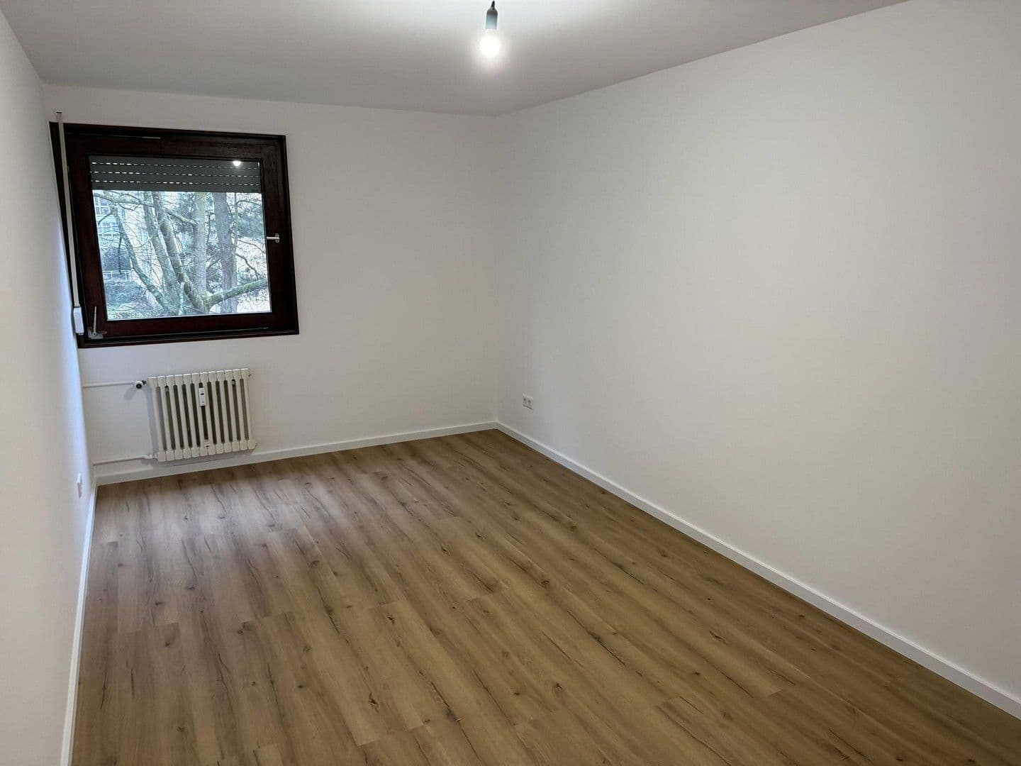 2 bedroom with open-plan kitchen flat to rent, 88 m², Friedrich-Ebert-Str. 17, Schwalbach am Taunus, Hesse 2 bedroom with open-plan kitchen flat to rent, 88 m², Friedrich-Ebert-Str. 17, Schwalbach am Taunus, Hesse