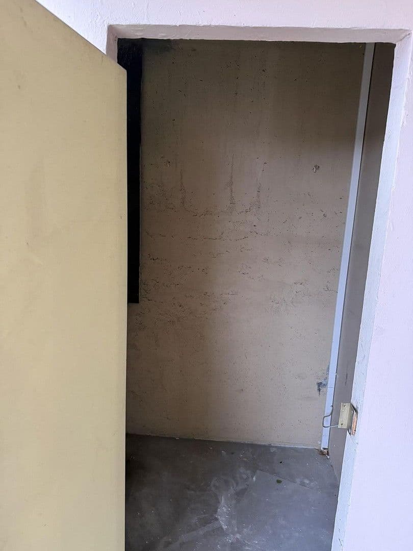 2 bedroom with open-plan kitchen flat to rent, 88 m², Friedrich-Ebert-Str. 17, Schwalbach am Taunus, Hesse 2 bedroom with open-plan kitchen flat to rent, 88 m², Friedrich-Ebert-Str. 17, Schwalbach am Taunus, Hesse