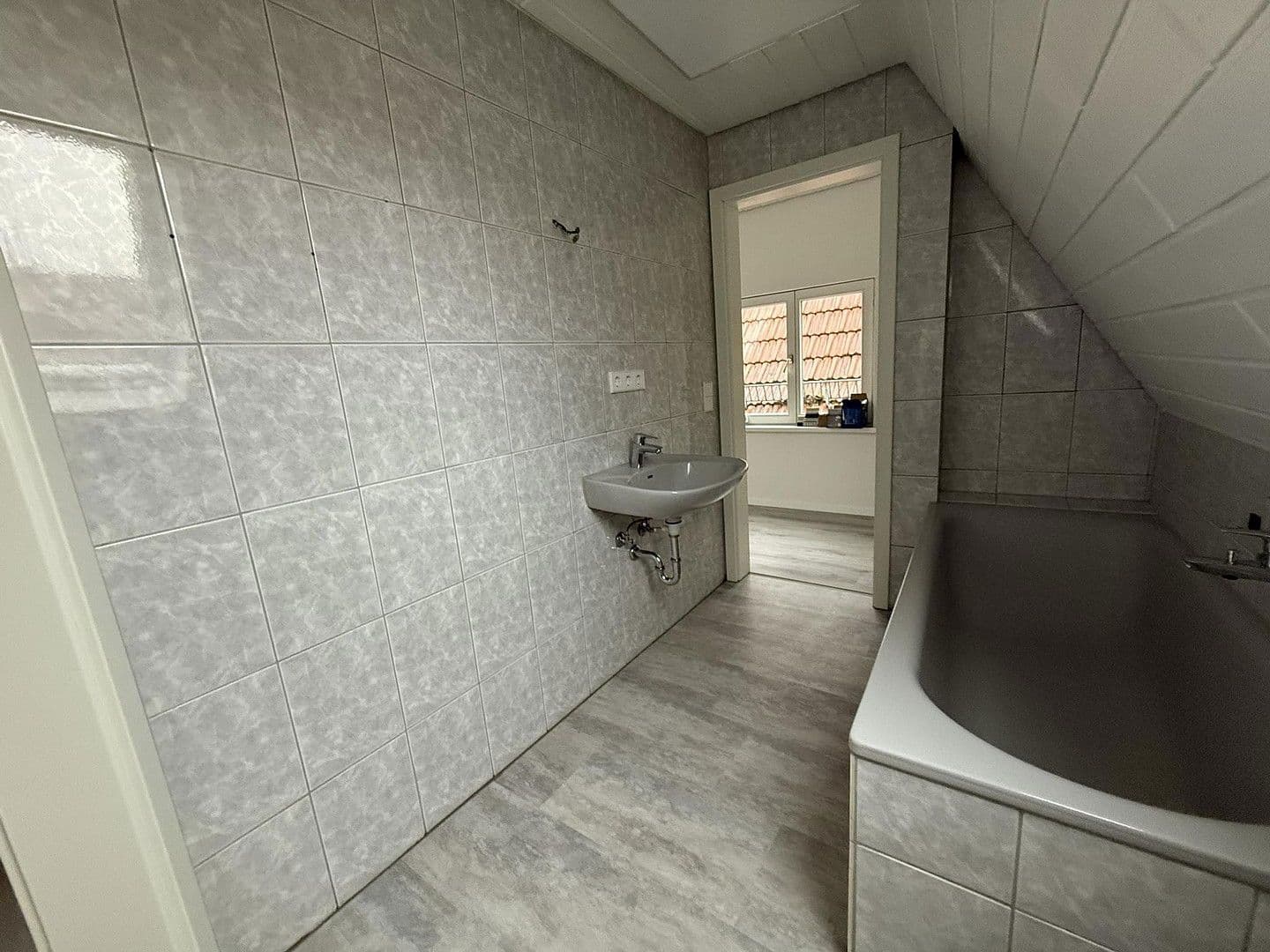 3 bedroom flat to rent, 52 m², Schloßstraße 40, Gundelsheim, Baden-Württemberg 3 bedroom flat to rent, 52 m², Schloßstraße 40, Gundelsheim, Baden-Württemberg