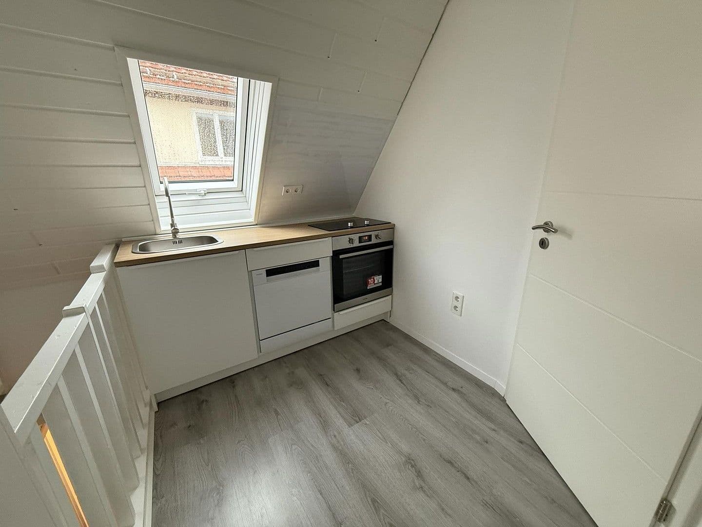 3 bedroom flat to rent, 52 m², Schloßstraße 40, Gundelsheim, Baden-Württemberg 3 bedroom flat to rent, 52 m², Schloßstraße 40, Gundelsheim, Baden-Württemberg