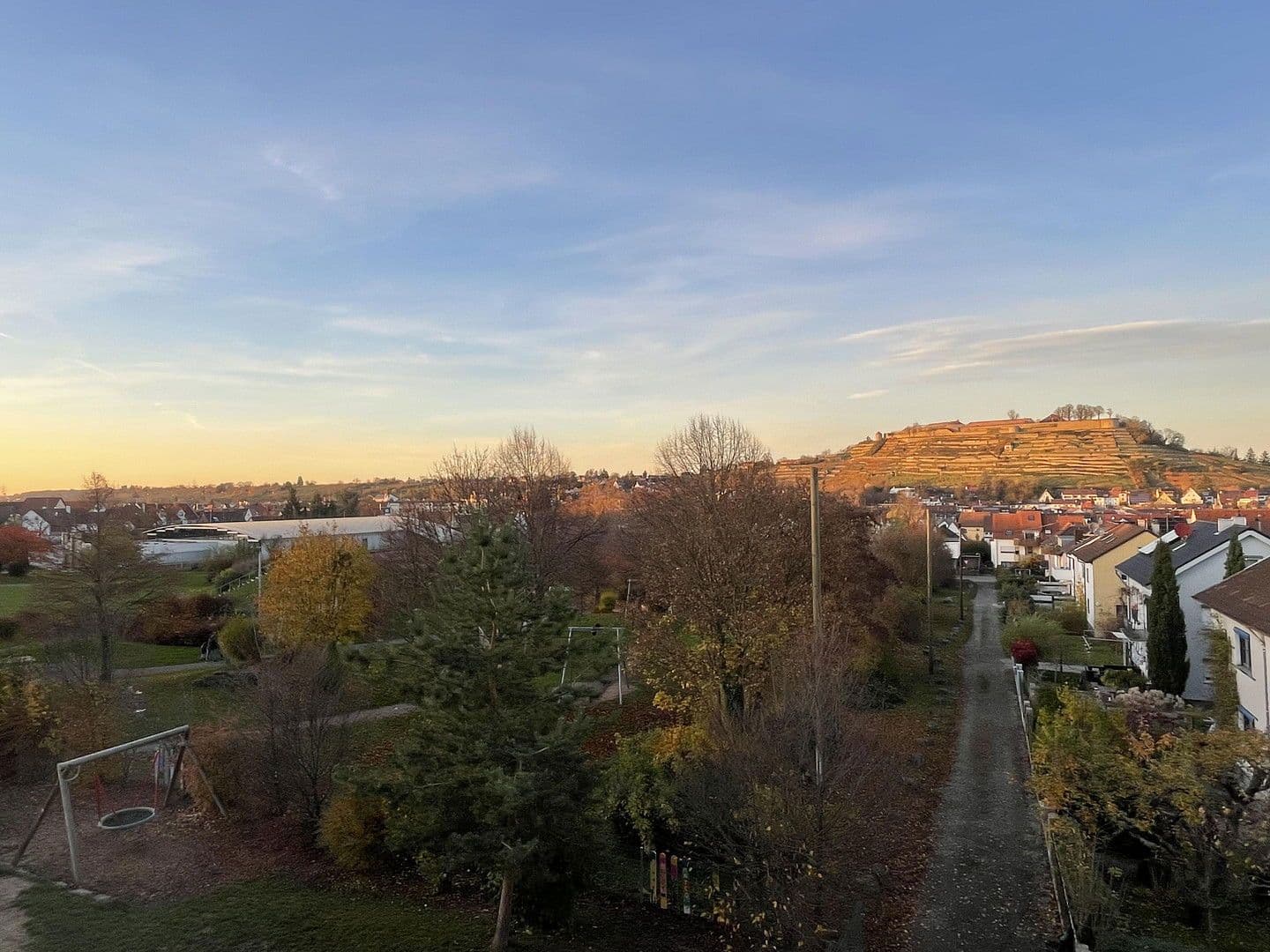 2 bedroom with open-plan kitchen flat for sale, 91 m², Asperg, Baden-Württemberg 2 bedroom with open-plan kitchen flat for sale, 91 m², Asperg, Baden-Württemberg