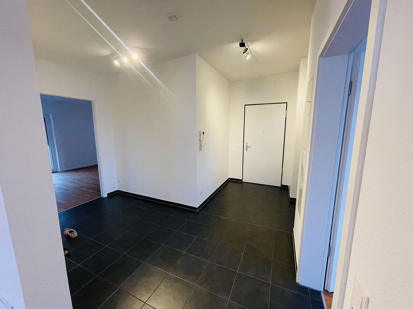 2 bedroom with open-plan kitchen flat for sale, 91 m², Asperg, Baden-Württemberg 2 bedroom with open-plan kitchen flat for sale, 91 m², Asperg, Baden-Württemberg