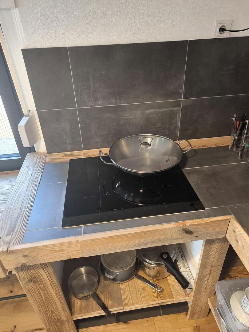 1 bedroom with open-plan kitchen flat to rent, 55 m², Schmitten im Taunus, Hesse 1 bedroom with open-plan kitchen flat to rent, 55 m², Schmitten im Taunus, Hesse