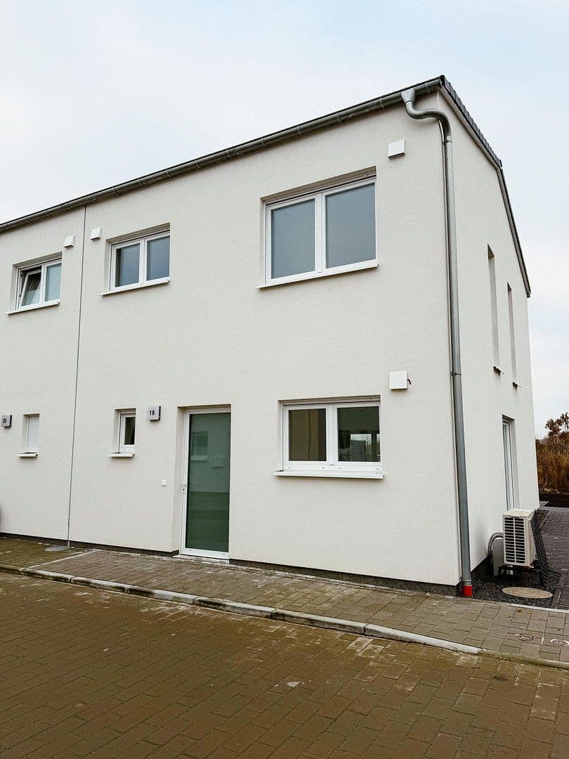 house to rent, 102 m², Heidesee, Brandenburg house to rent, 102 m², Heidesee, Brandenburg