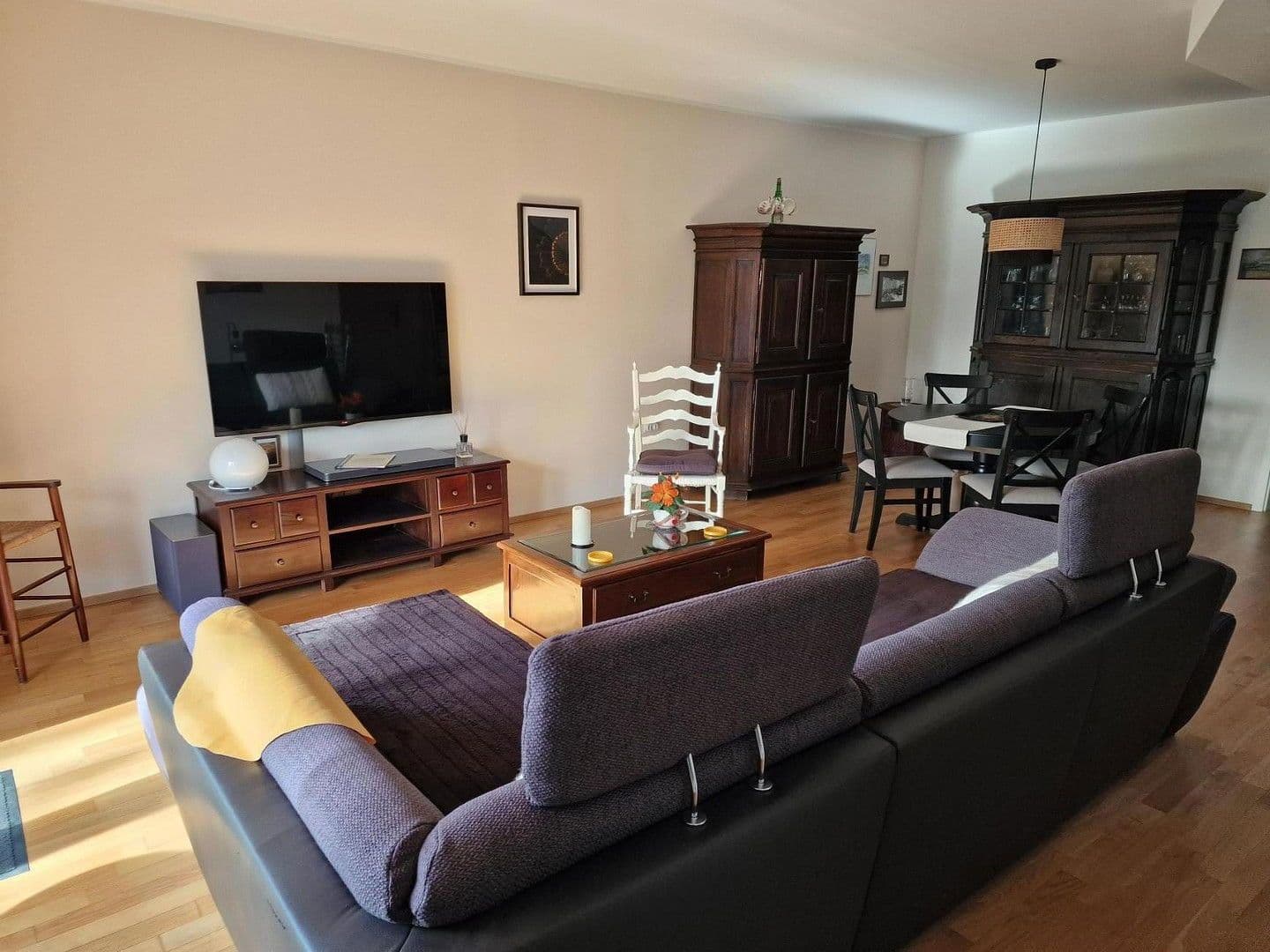 3 bedroom with open-plan kitchen flat to rent, 115 m², Ratingen, North Rhine-Westphalia 3 bedroom with open-plan kitchen flat to rent, 115 m², Ratingen, North Rhine-Westphalia