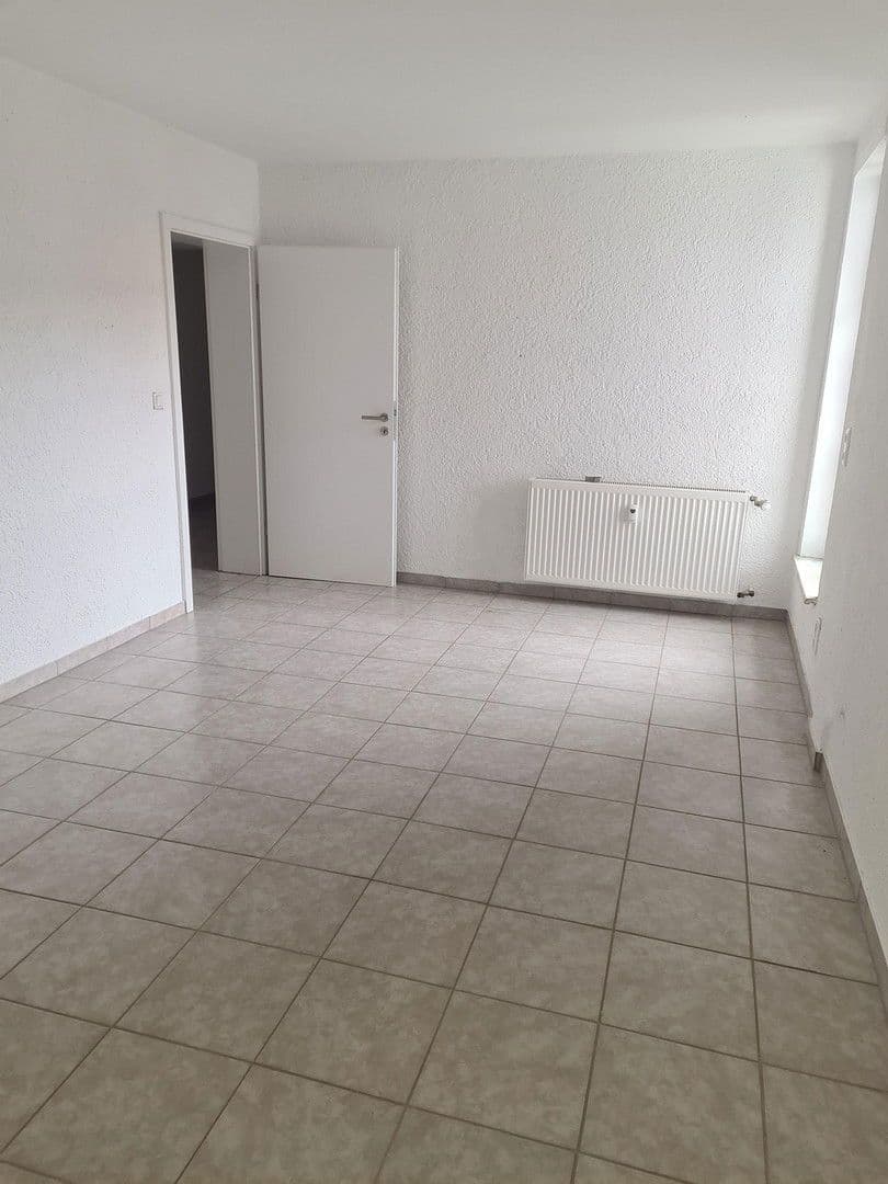 2 bedroom with open-plan kitchen flat to rent, 110 m², Sinntal, Hesse 2 bedroom with open-plan kitchen flat to rent, 110 m², Sinntal, Hesse