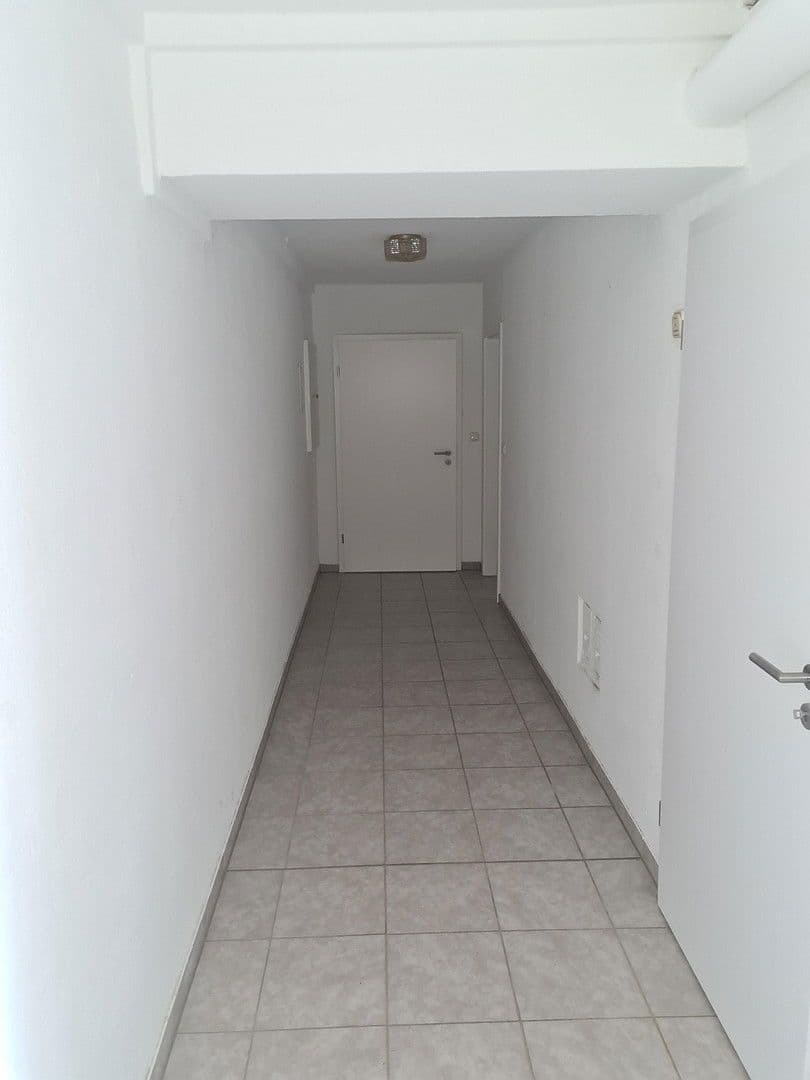 2 bedroom with open-plan kitchen flat to rent, 110 m², Sinntal, Hesse 2 bedroom with open-plan kitchen flat to rent, 110 m², Sinntal, Hesse