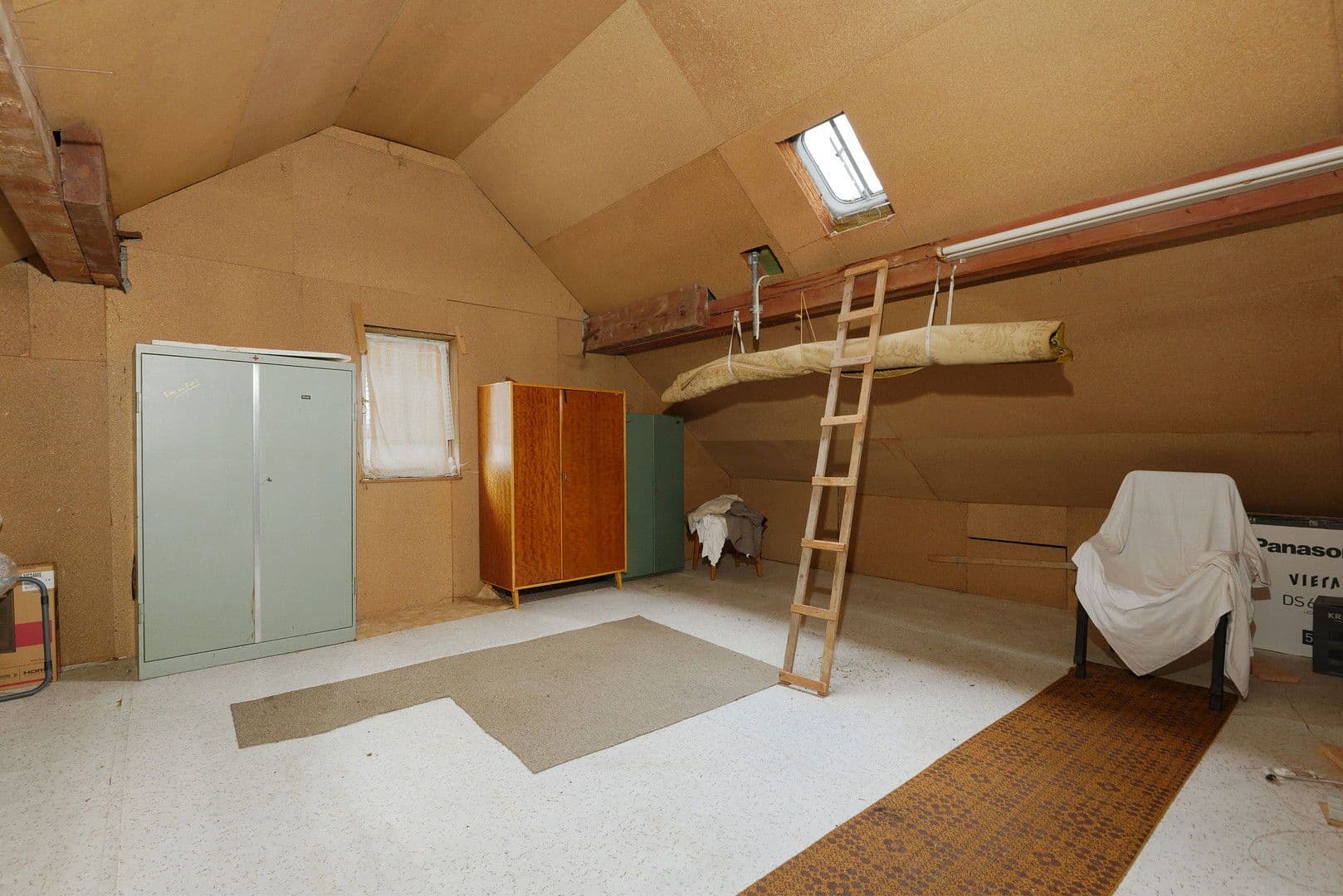 house for sale, 187 m², Laubach, Rhineland-Palatinate house for sale, 187 m², Laubach, Rhineland-Palatinate