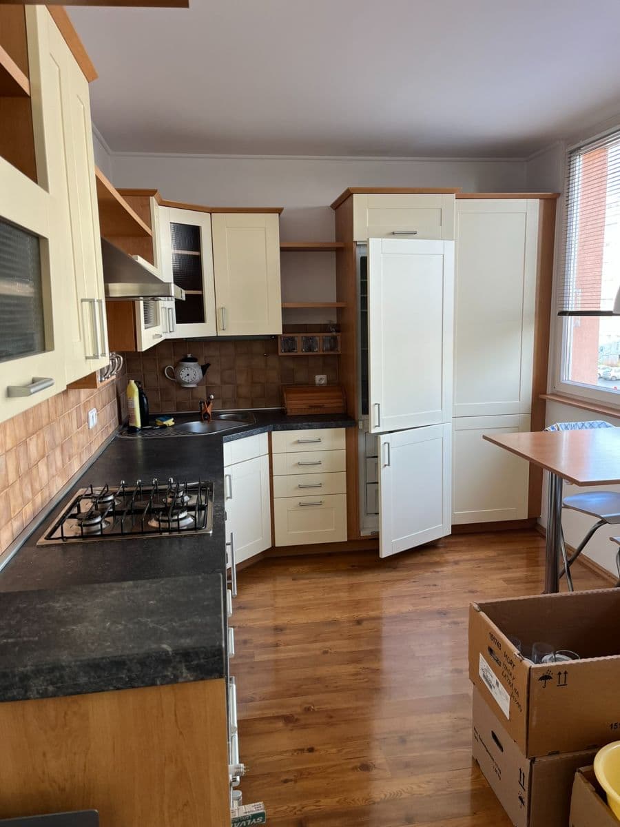 3 bedroom flat to rent, 77 m², Jana Palacha, Mladá Boleslav, Středočeský Region 3 bedroom flat to rent, 77 m², Jana Palacha, Mladá Boleslav, Středočeský Region