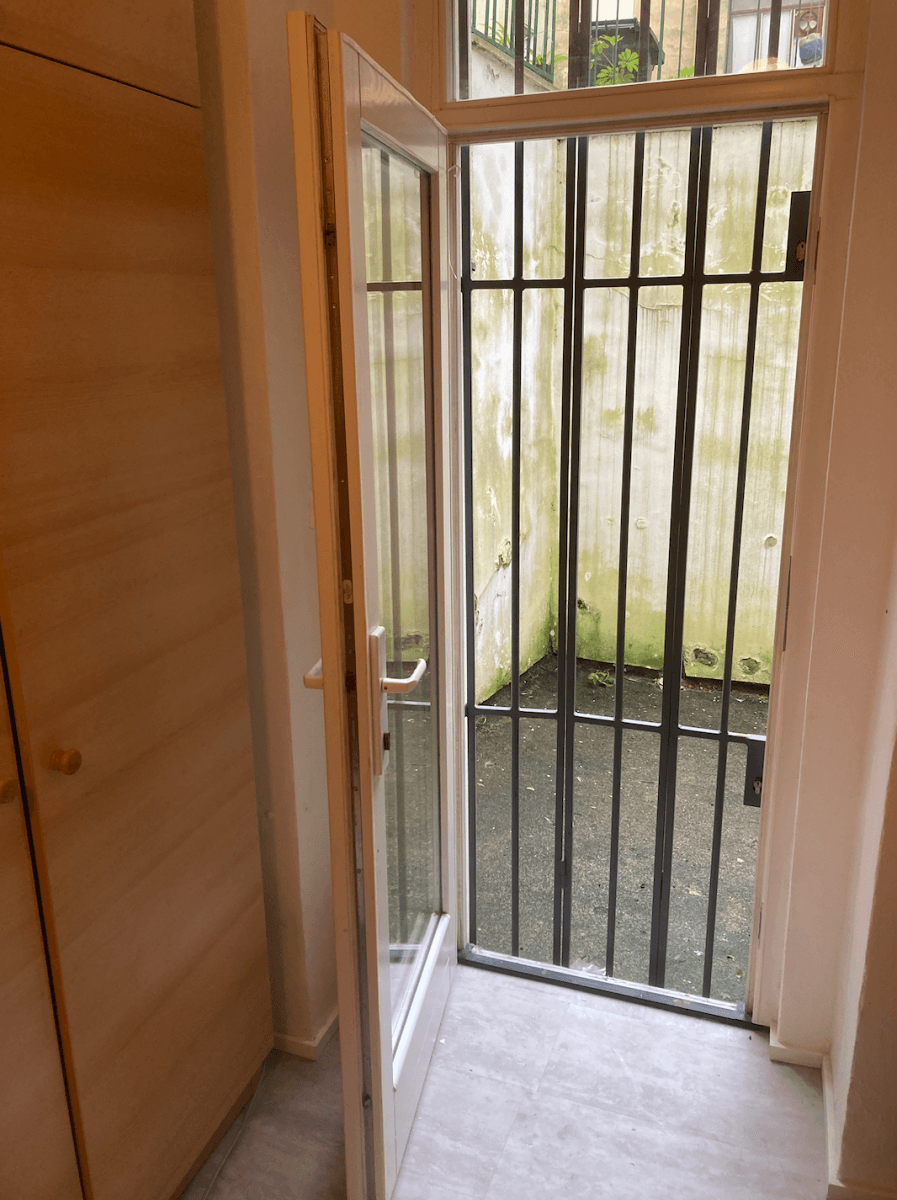 Studio flat to rent, 27 m², Vrchlického, Prague, Prague Studio flat to rent, 27 m², Vrchlického, Prague, Prague