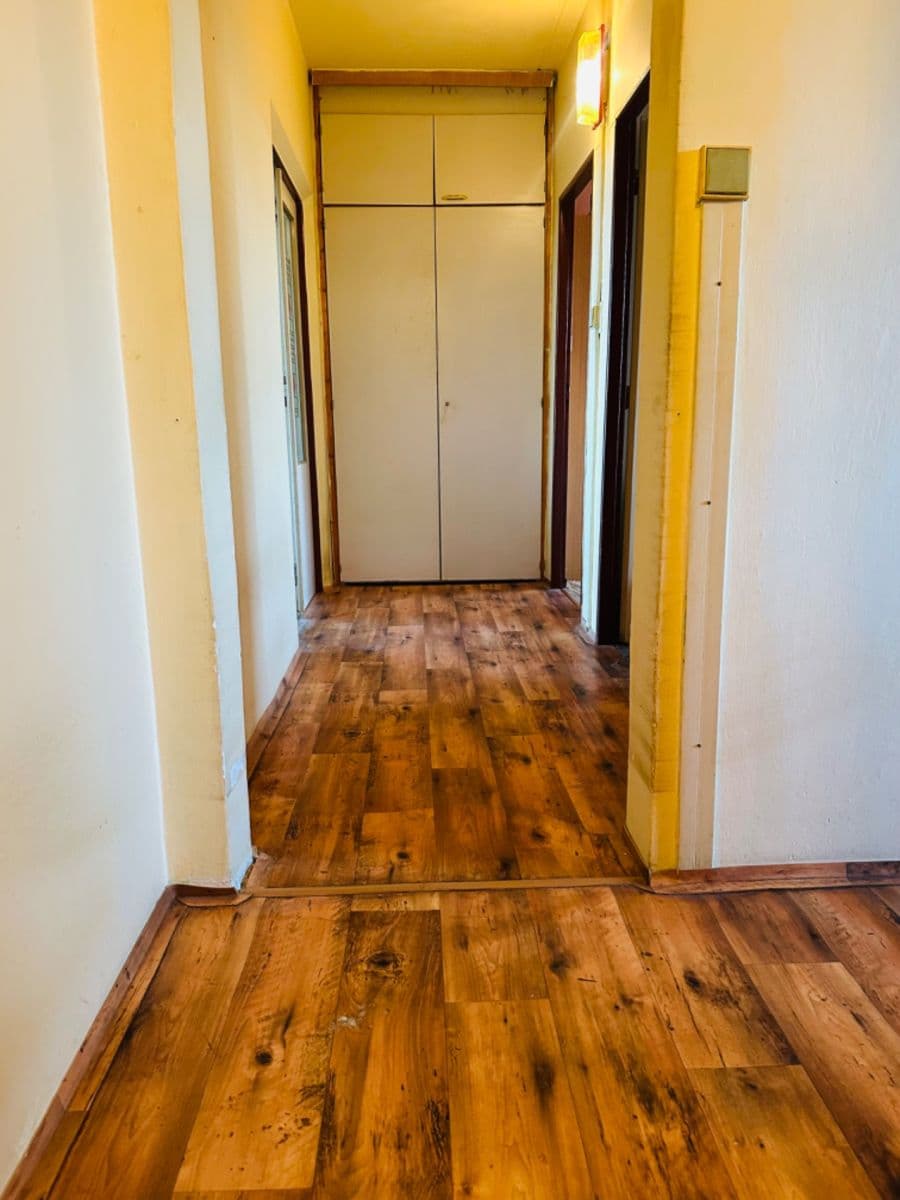 3 bedroom flat for sale, 62 m², Kaznějovská, Plzeň, Plzeňský Region 3 bedroom flat for sale, 62 m², Kaznějovská, Plzeň, Plzeňský Region