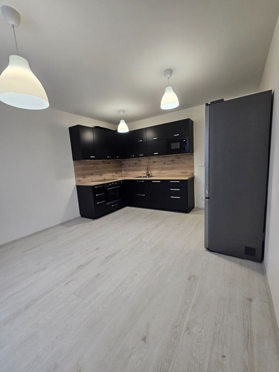 1 bedroom with open-plan kitchen flat to rent, 50 m², Augustina Lukeše, Brandýs nad Labem-Stará Boleslav, Středočeský Region 1 bedroom with open-plan kitchen flat to rent, 50 m², Augustina Lukeše, Brandýs nad Labem-Stará Boleslav, Středočeský Region