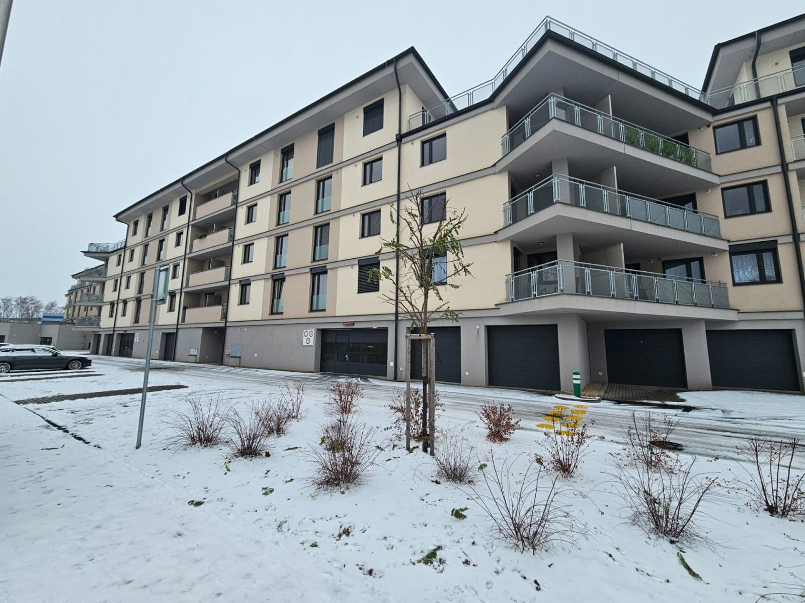 1 bedroom with open-plan kitchen flat to rent, 50 m², Augustina Lukeše, Brandýs nad Labem-Stará Boleslav, Středočeský Region 1 bedroom with open-plan kitchen flat to rent, 50 m², Augustina Lukeše, Brandýs nad Labem-Stará Boleslav, Středočeský Region