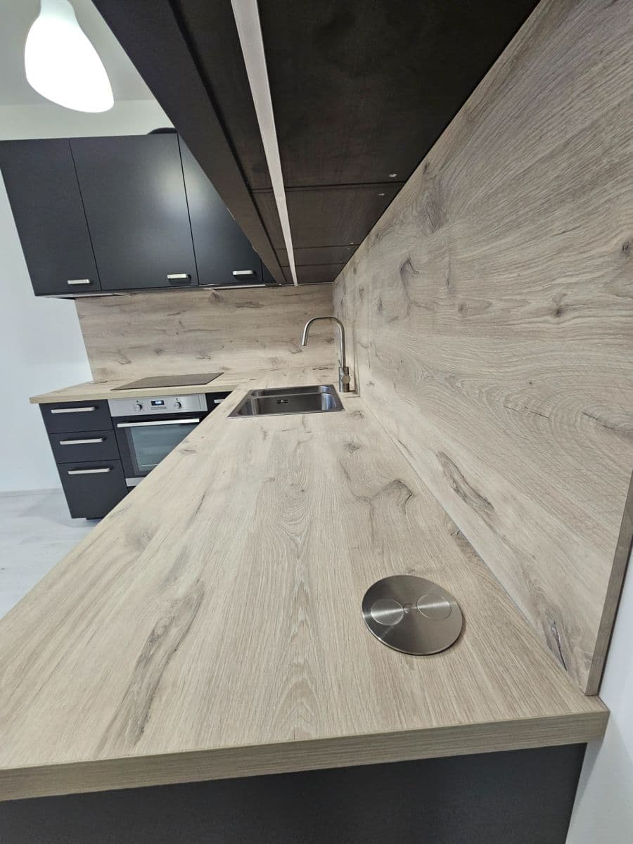 1 bedroom with open-plan kitchen flat to rent, 50 m², Augustina Lukeše, Brandýs nad Labem-Stará Boleslav, Středočeský Region 1 bedroom with open-plan kitchen flat to rent, 50 m², Augustina Lukeše, Brandýs nad Labem-Stará Boleslav, Středočeský Region