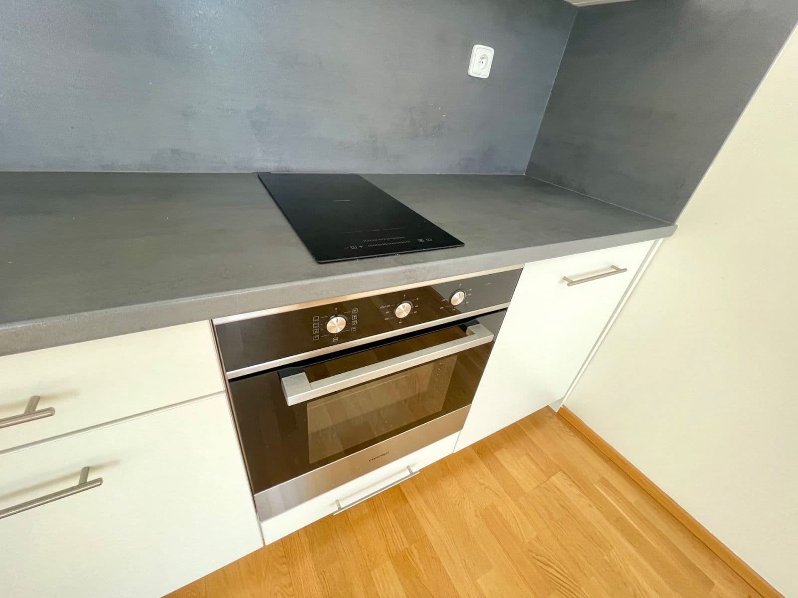 Studio flat to rent, 26 m², Příčná, Prague, Prague Studio flat to rent, 26 m², Příčná, Prague, Prague