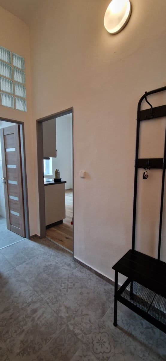 2 bedroom flat to rent, 71 m², Plachého, Plzeň, Plzeňský Region 2 bedroom flat to rent, 71 m², Plachého, Plzeň, Plzeňský Region