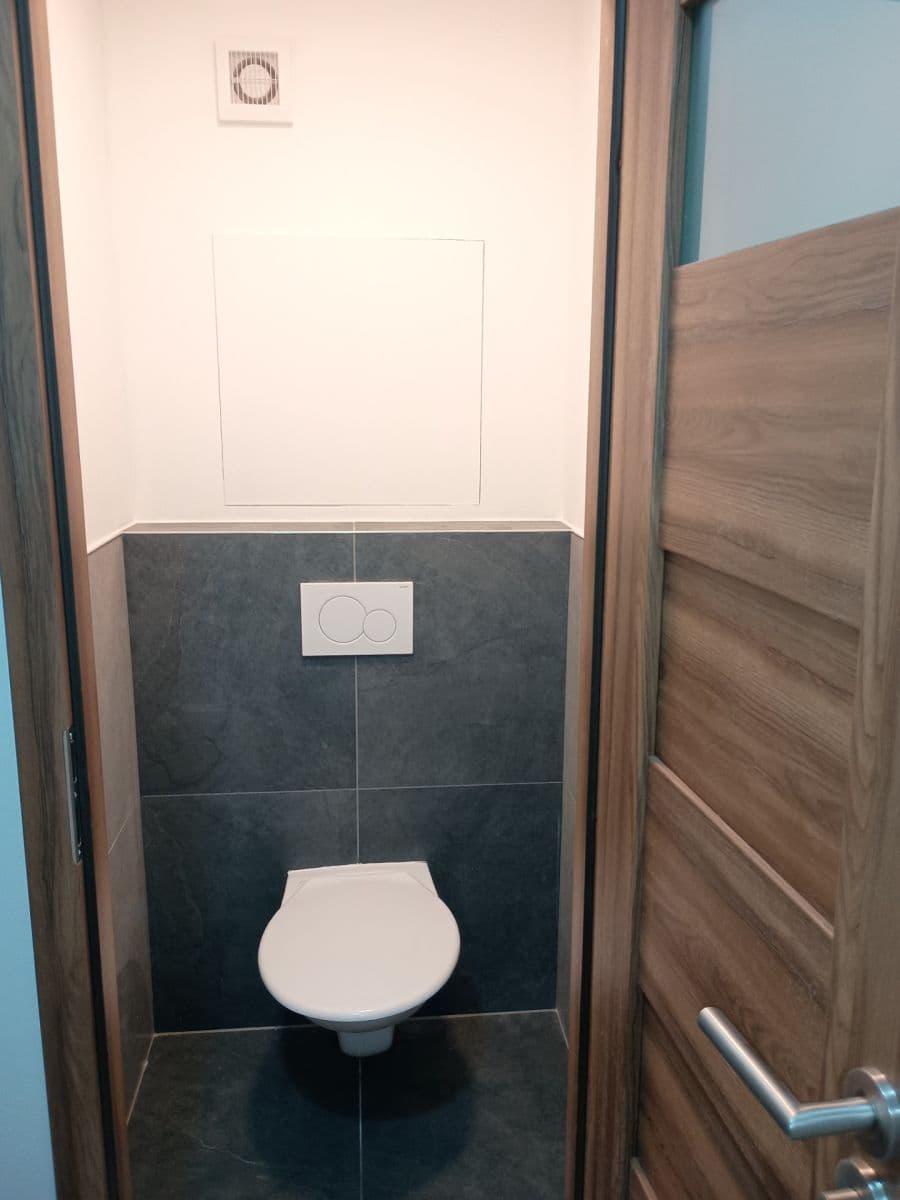 2 bedroom with open-plan kitchen flat to rent, 68 m², Veronské náměstí, Prague, Prague 2 bedroom with open-plan kitchen flat to rent, 68 m², Veronské náměstí, Prague, Prague