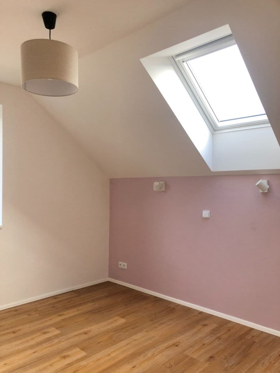 2 bedroom with open-plan kitchen flat to rent, 62 m², Hekova, Prague, Prague 2 bedroom with open-plan kitchen flat to rent, 62 m², Hekova, Prague, Prague