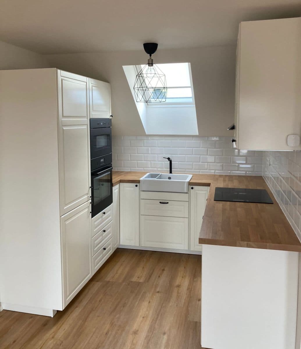 2 bedroom with open-plan kitchen flat to rent, 62 m², Hekova, Prague, Prague 2 bedroom with open-plan kitchen flat to rent, 62 m², Hekova, Prague, Prague