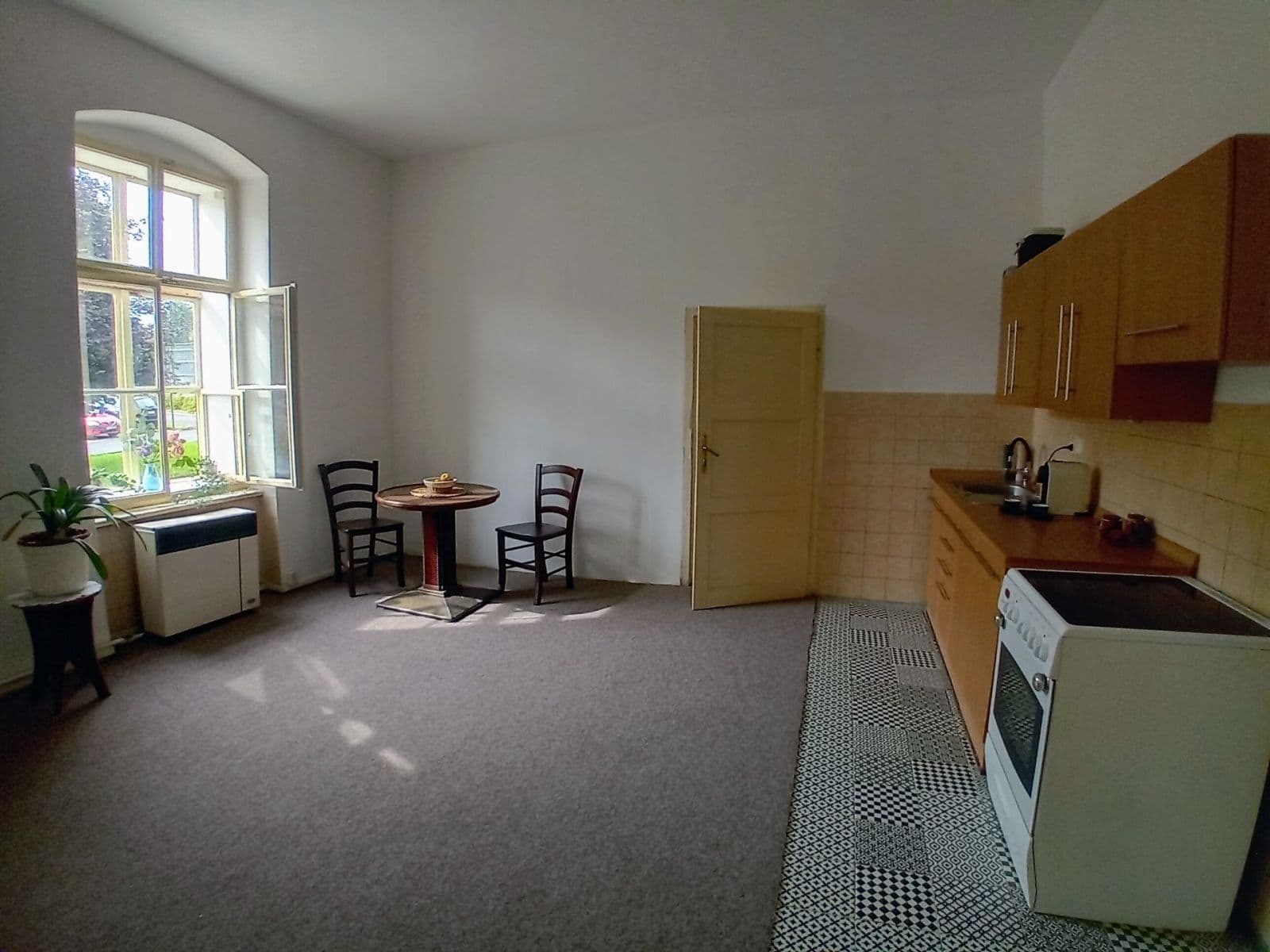 1 bedroom flat to rent, 65 m², Roháče z Dubé, Česká Lípa, Liberecký Region 1 bedroom flat to rent, 65 m², Roháče z Dubé, Česká Lípa, Liberecký Region