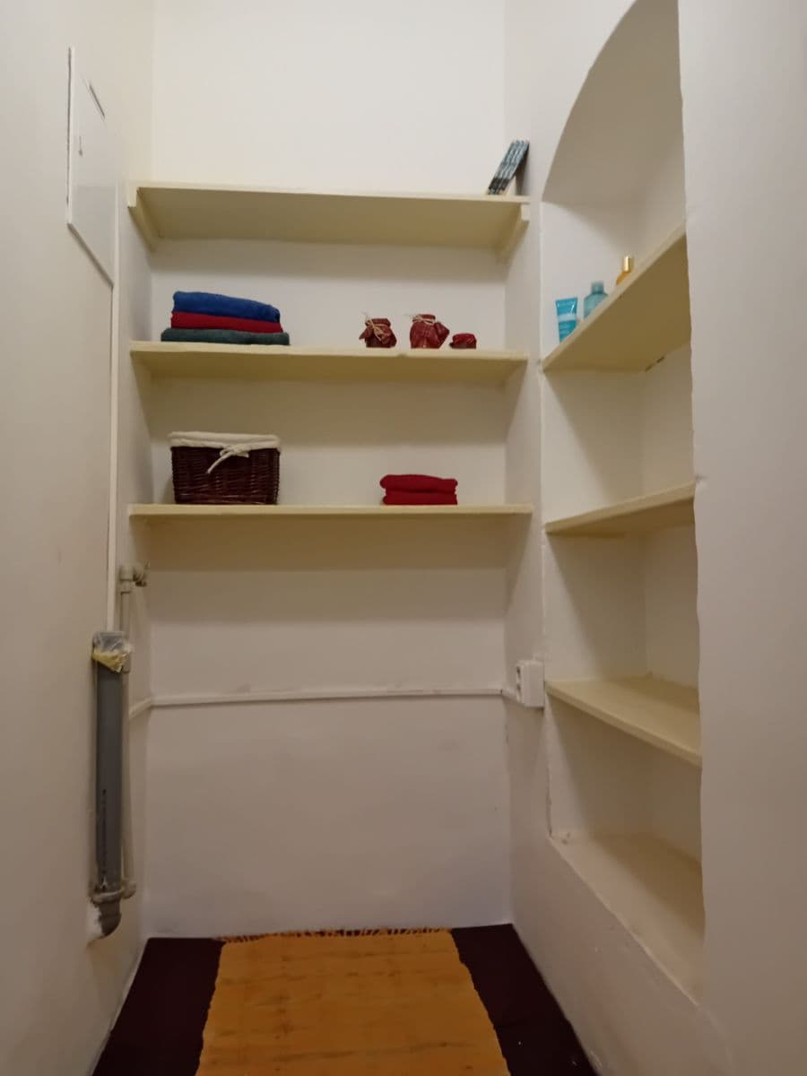 1 bedroom flat to rent, 65 m², Roháče z Dubé, Česká Lípa, Liberecký Region 1 bedroom flat to rent, 65 m², Roháče z Dubé, Česká Lípa, Liberecký Region