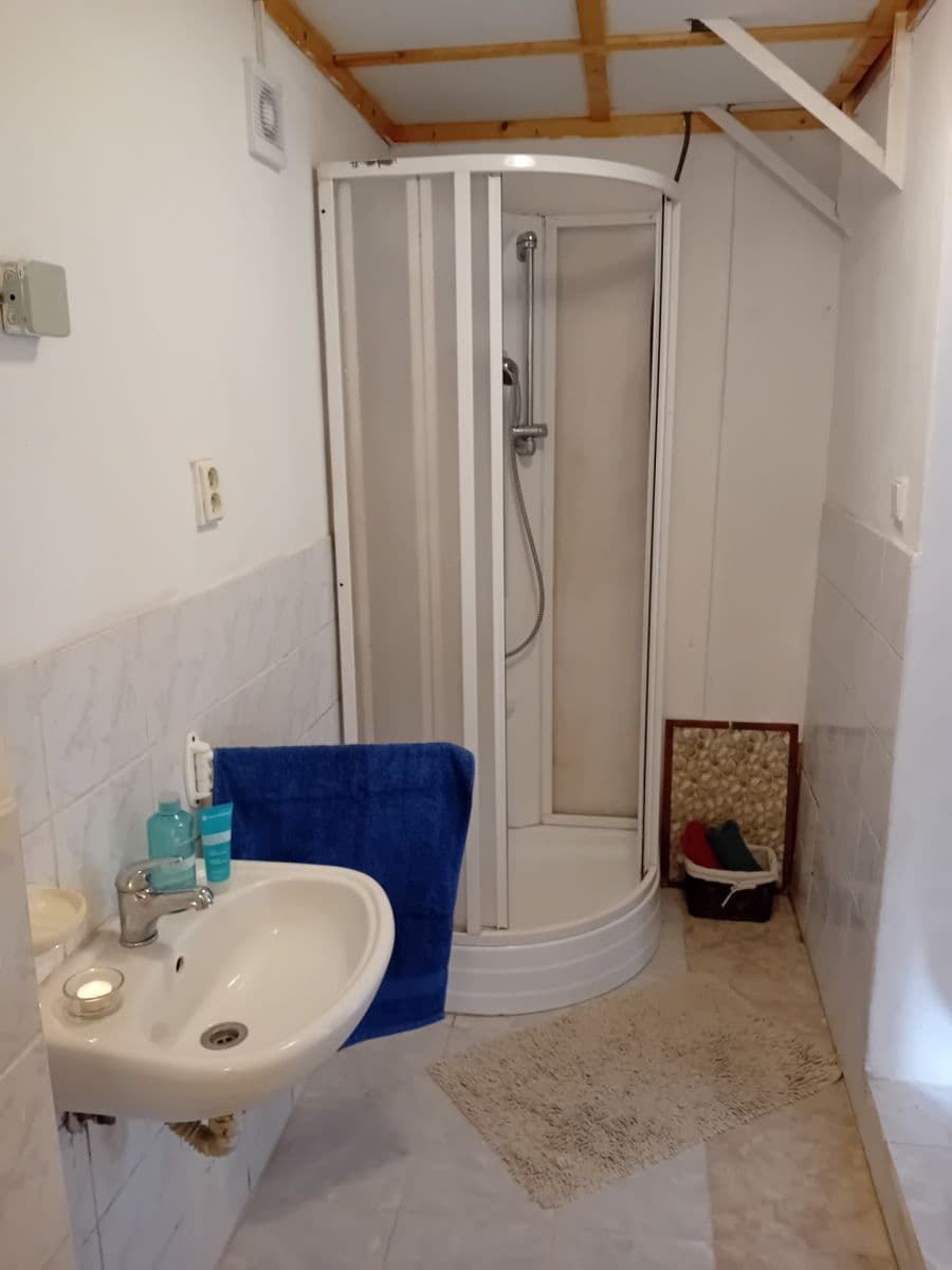 1 bedroom flat to rent, 65 m², Roháče z Dubé, Česká Lípa, Liberecký Region 1 bedroom flat to rent, 65 m², Roháče z Dubé, Česká Lípa, Liberecký Region