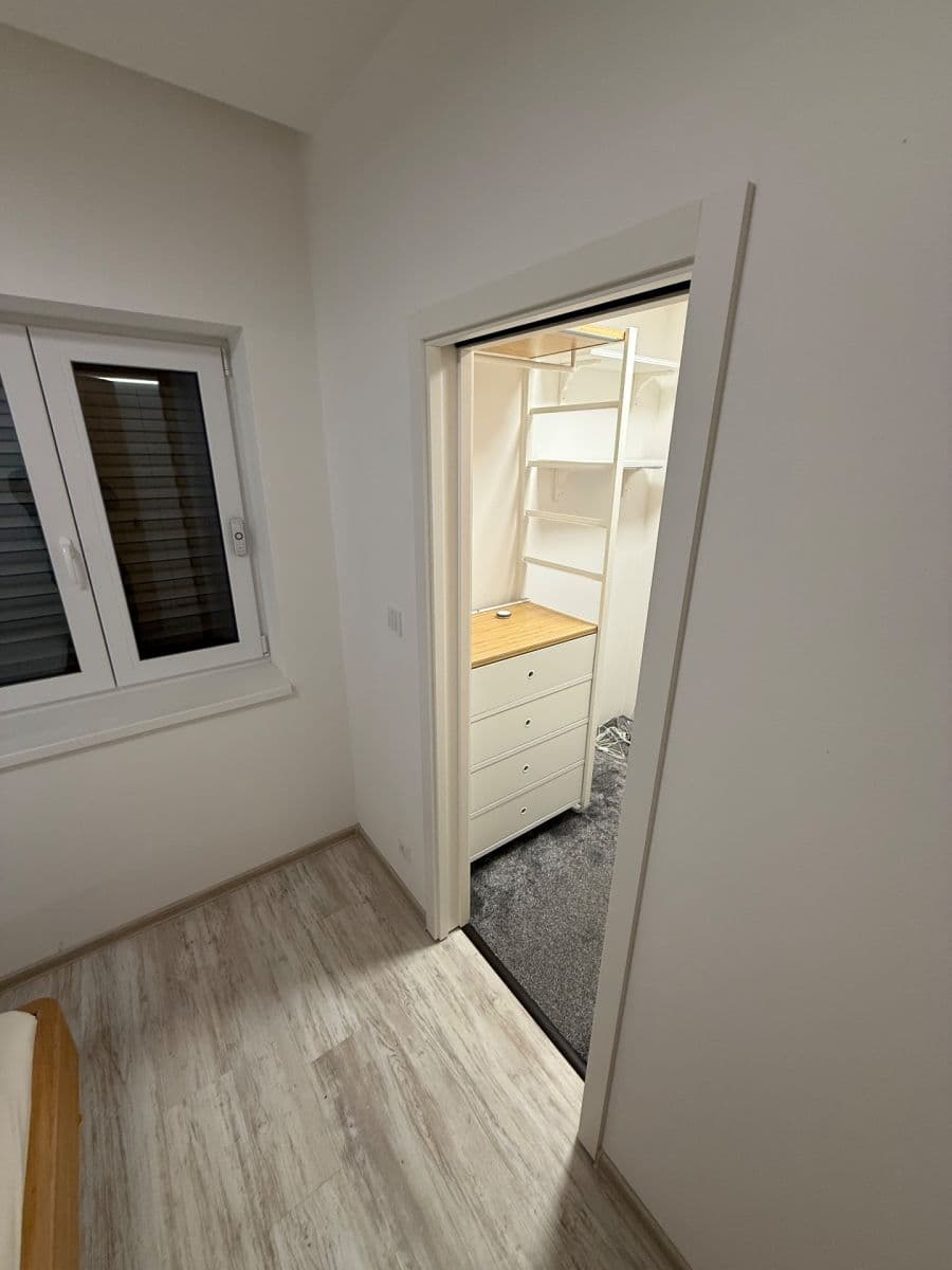 1 bedroom with open-plan kitchen flat to rent, 56 m², Sázavská, Žďár nad Sázavou, Vysočina Region 1 bedroom with open-plan kitchen flat to rent, 56 m², Sázavská, Žďár nad Sázavou, Vysočina Region