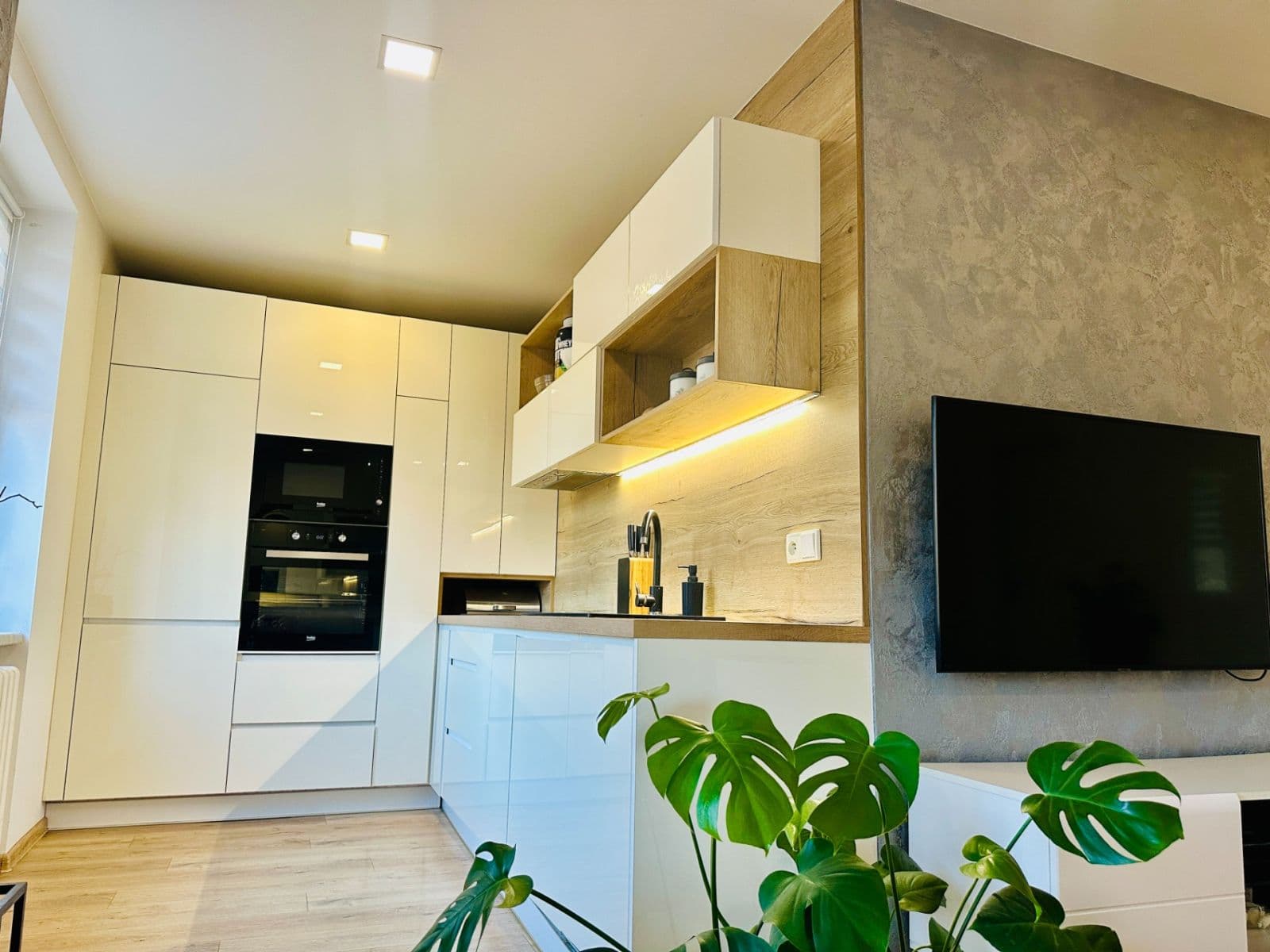 2 bedroom with open-plan kitchen flat for sale, 65 m², Mitušova, Ostrava, Moravskoslezský Region 2 bedroom with open-plan kitchen flat for sale, 65 m², Mitušova, Ostrava, Moravskoslezský Region