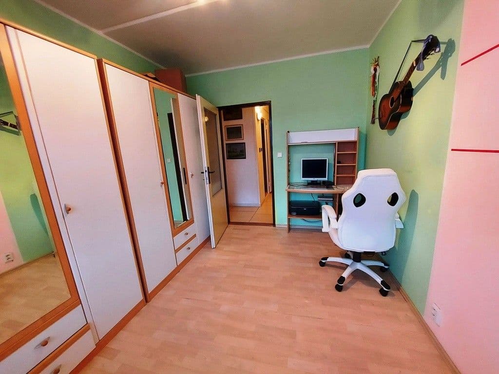 1 bedroom with open-plan kitchen flat to rent, 42 m², Sídliště pionýrů, Úštěk, Ústecký Region 1 bedroom with open-plan kitchen flat to rent, 42 m², Sídliště pionýrů, Úštěk, Ústecký Region