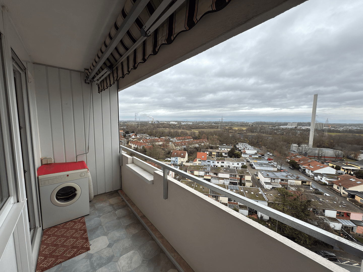 1 bedroom with open-plan kitchen flat to rent, 80 m², Prager Straße 33, Ludwigshafen am Rhein, Rhineland-Palatinate 1 bedroom with open-plan kitchen flat to rent, 80 m², Prager Straße 33, Ludwigshafen am Rhein, Rhineland-Palatinate