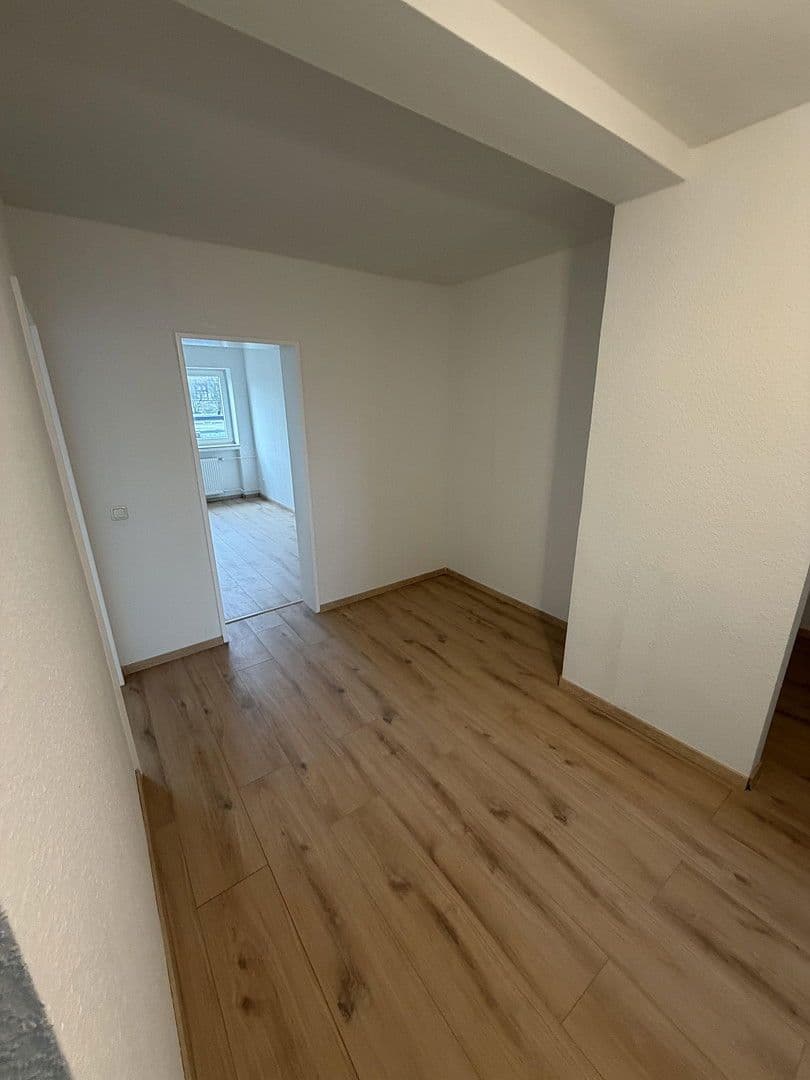 3 bedroom flat to rent, 82 m², Komturring 8, Hürth, North Rhine-Westphalia 3 bedroom flat to rent, 82 m², Komturring 8, Hürth, North Rhine-Westphalia