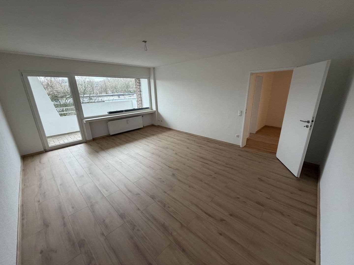 3 bedroom flat to rent, 82 m², Komturring 8, Hürth, North Rhine-Westphalia 3 bedroom flat to rent, 82 m², Komturring 8, Hürth, North Rhine-Westphalia