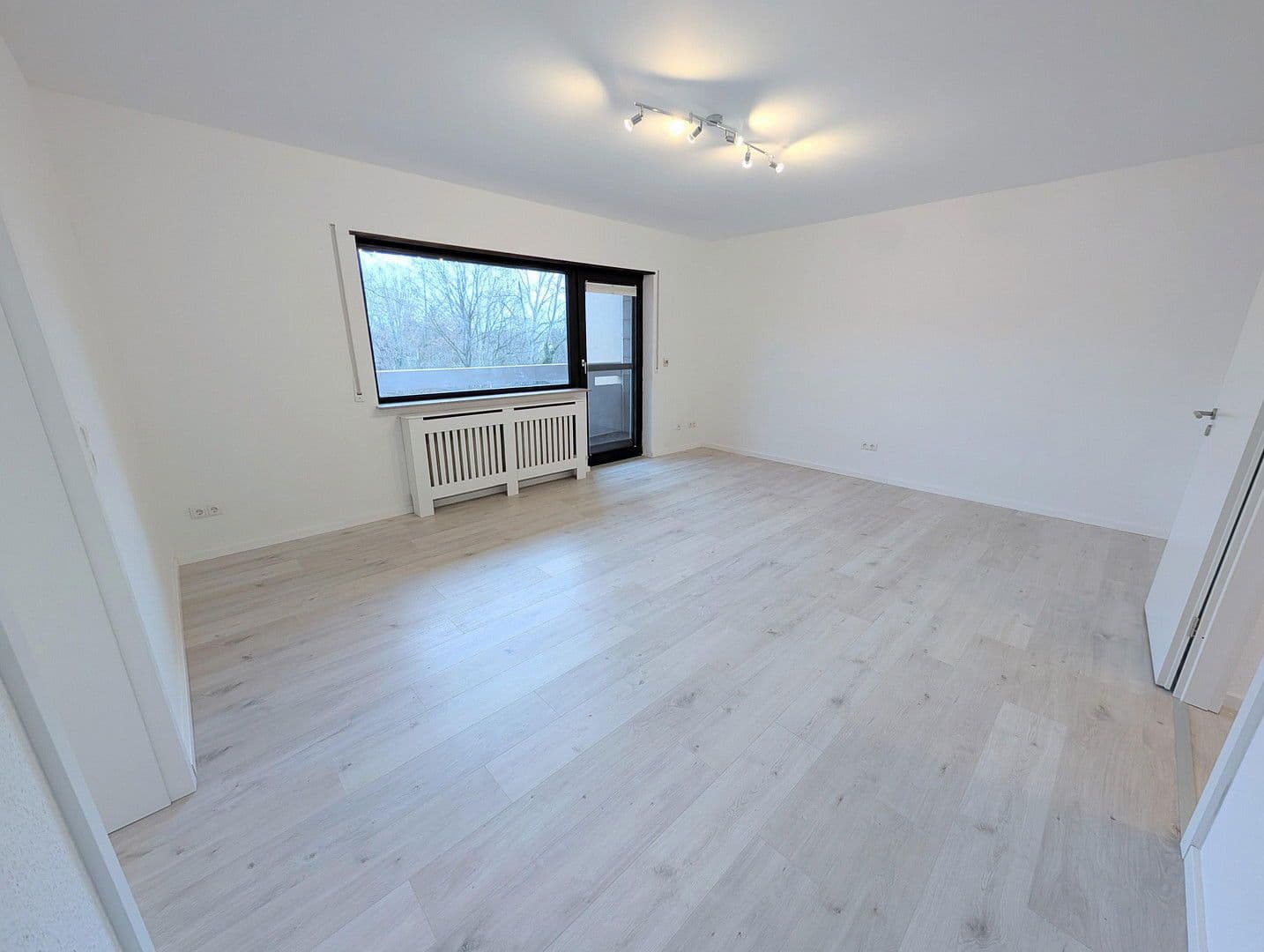 3 bedroom flat to rent, 70 m², Woogstraße 36, Neuhofen, Rhineland-Palatinate 3 bedroom flat to rent, 70 m², Woogstraße 36, Neuhofen, Rhineland-Palatinate