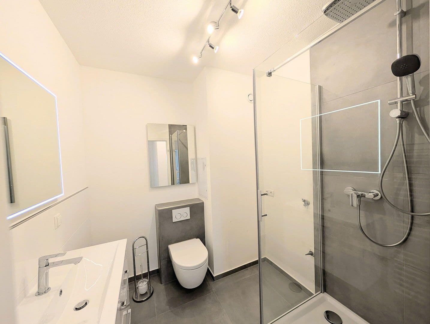 3 bedroom flat to rent, 70 m², Woogstraße 36, Neuhofen, Rhineland-Palatinate 3 bedroom flat to rent, 70 m², Woogstraße 36, Neuhofen, Rhineland-Palatinate