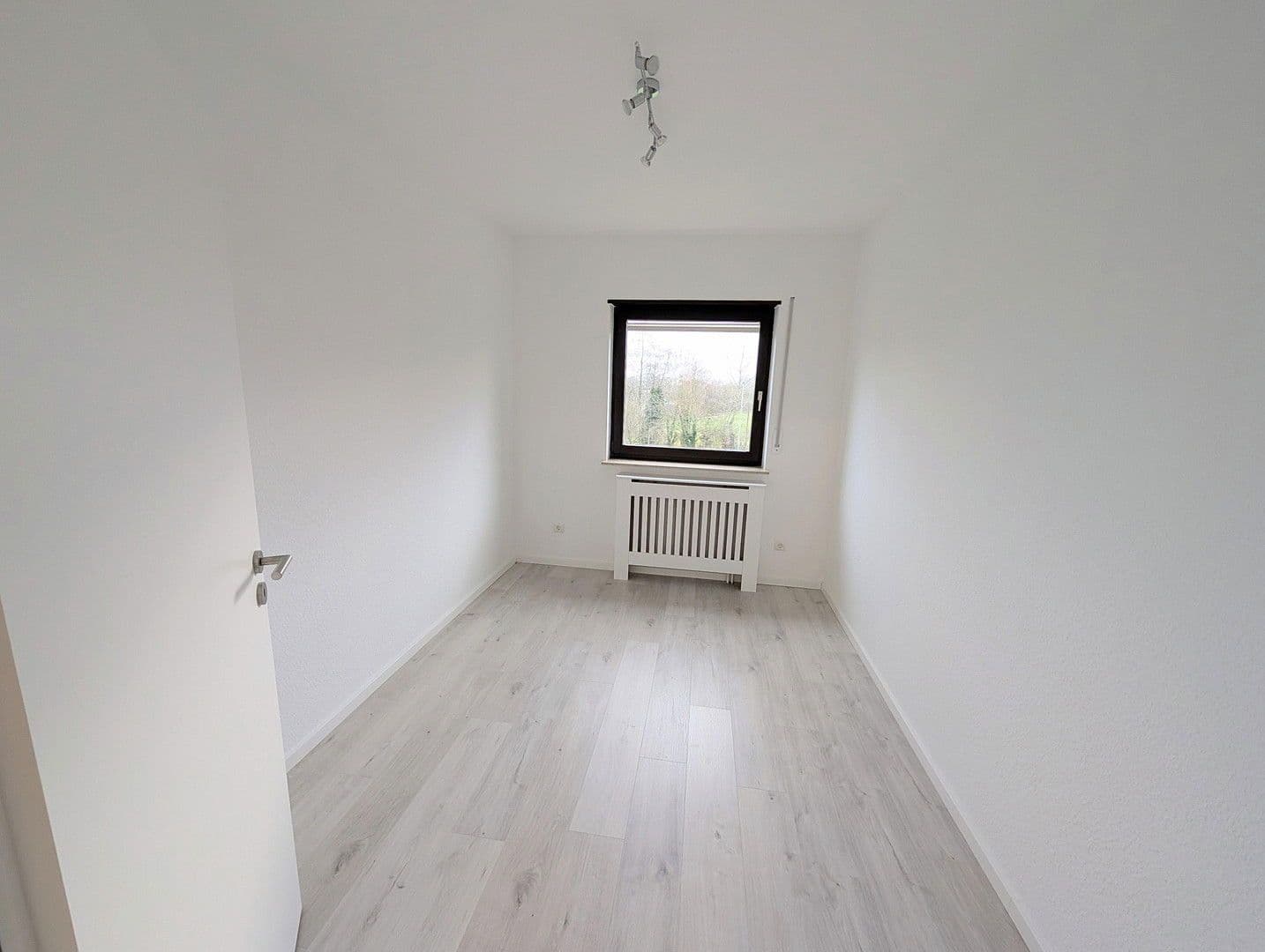 3 bedroom flat to rent, 70 m², Woogstraße 36, Neuhofen, Rhineland-Palatinate 3 bedroom flat to rent, 70 m², Woogstraße 36, Neuhofen, Rhineland-Palatinate