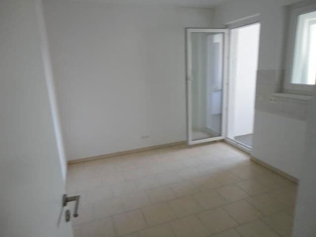 4 bedroom flat to rent, 98 m², Magdeburg, Saxony-Anhalt 4 bedroom flat to rent, 98 m², Magdeburg, Saxony-Anhalt