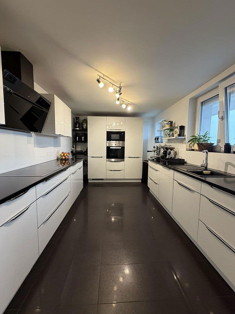 house for sale, 300 m², Darmstädterstrasse 3, Pfungstadt, Hesse house for sale, 300 m², Darmstädterstrasse 3, Pfungstadt, Hesse