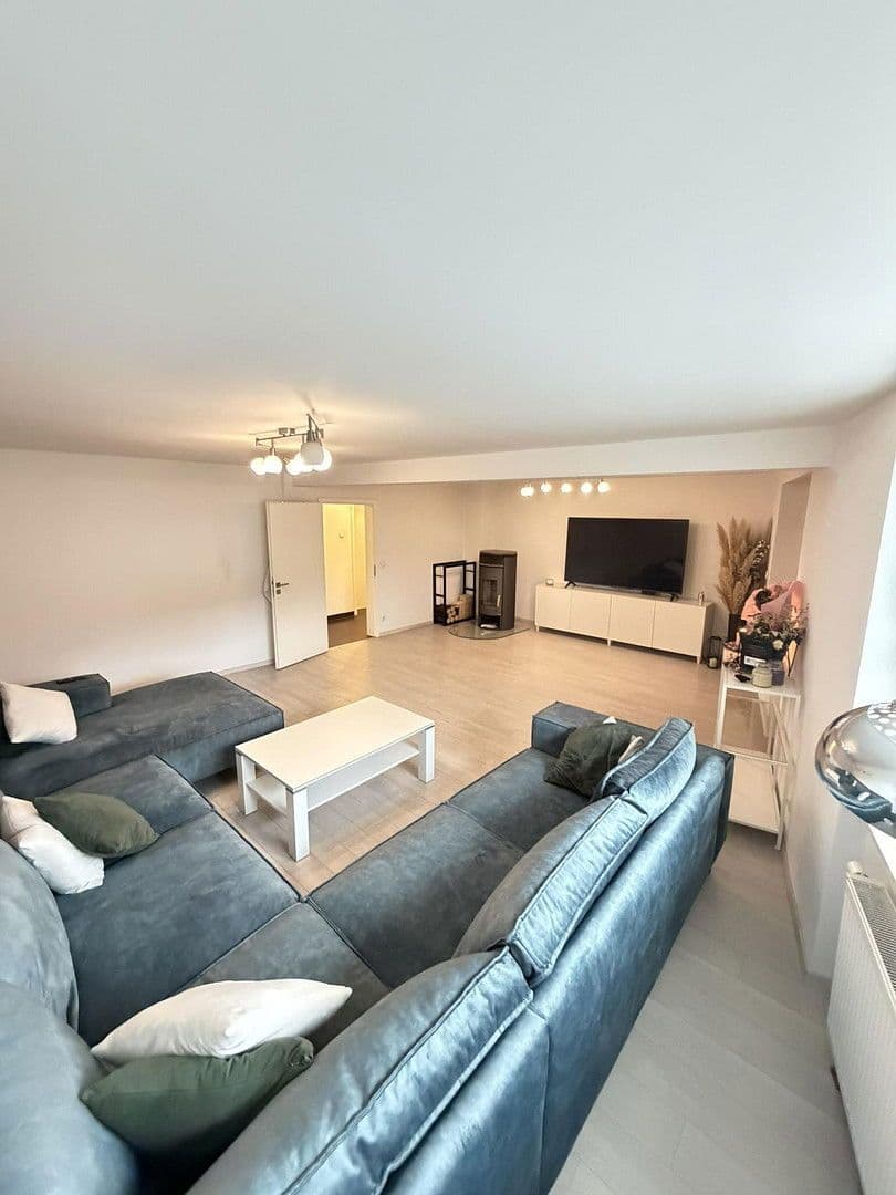 house for sale, 300 m², Darmstädterstrasse 3, Pfungstadt, Hesse house for sale, 300 m², Darmstädterstrasse 3, Pfungstadt, Hesse