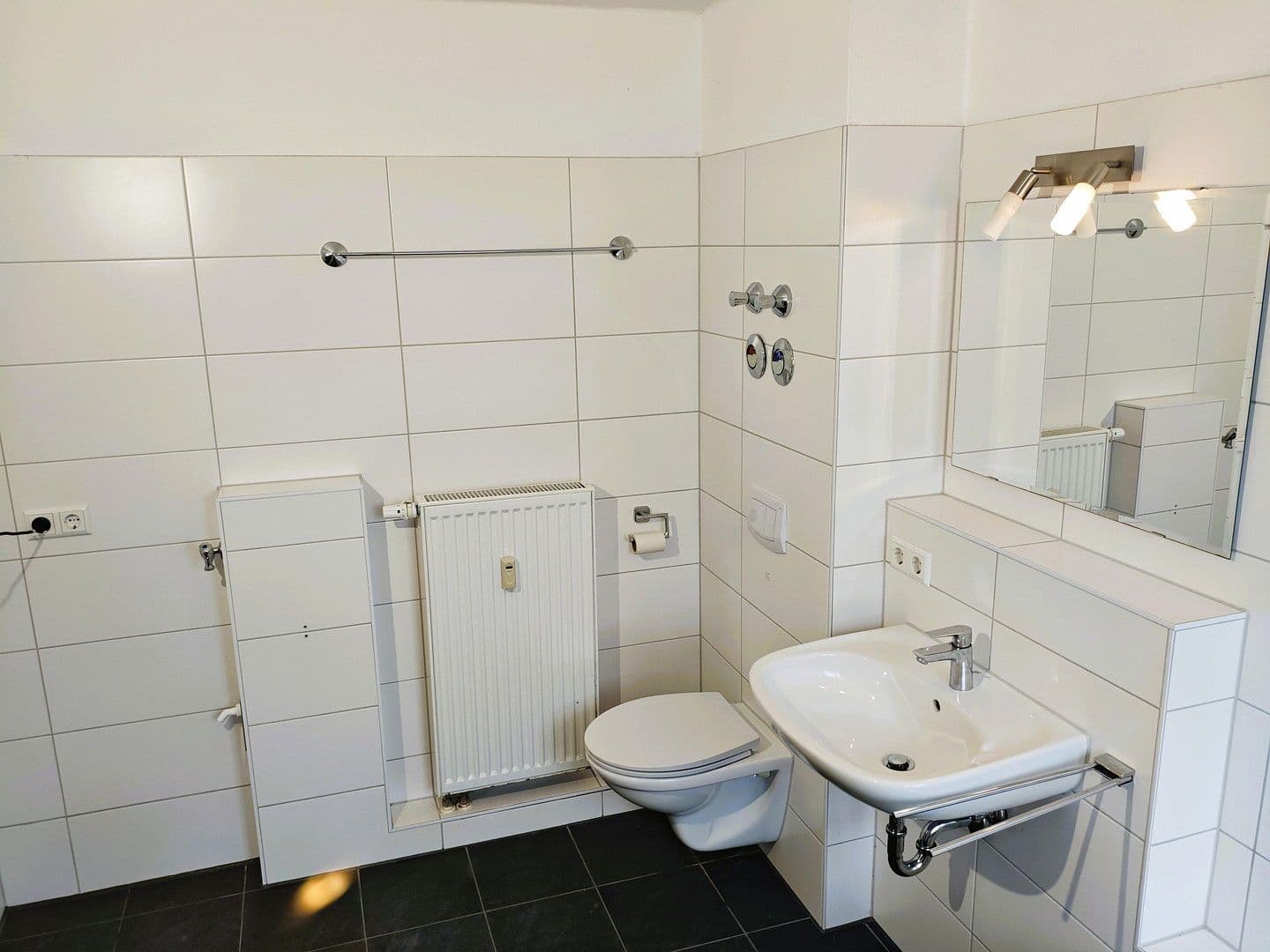 4 bedroom flat to rent, 100 m², Leonardo-Da-Vinci-Platz 1, Böblingen, Baden-Württemberg 4 bedroom flat to rent, 100 m², Leonardo-Da-Vinci-Platz 1, Böblingen, Baden-Württemberg