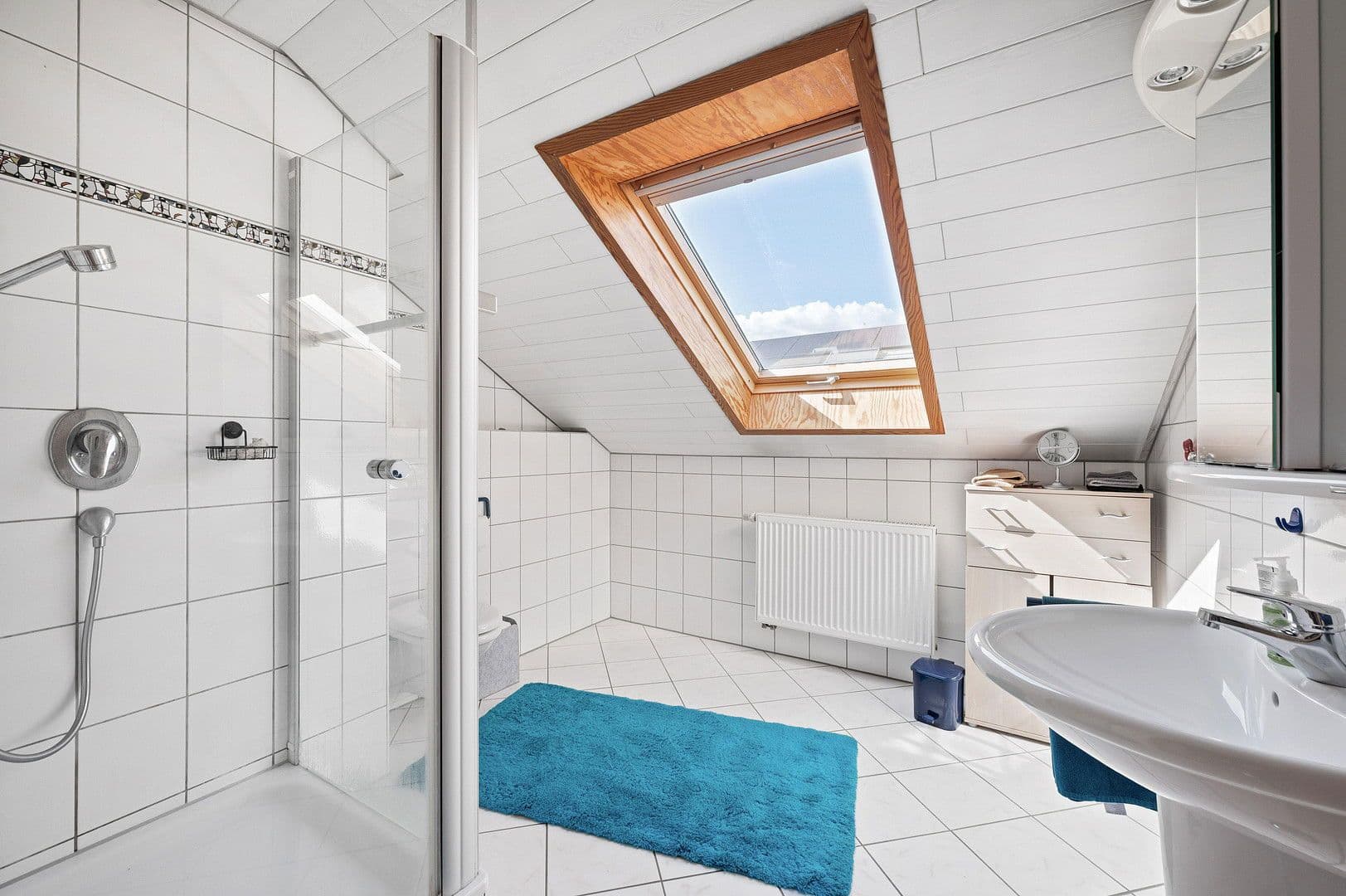 2 bedroom with open-plan kitchen flat to rent, 92 m², Gundelsheim, Baden-Württemberg 2 bedroom with open-plan kitchen flat to rent, 92 m², Gundelsheim, Baden-Württemberg