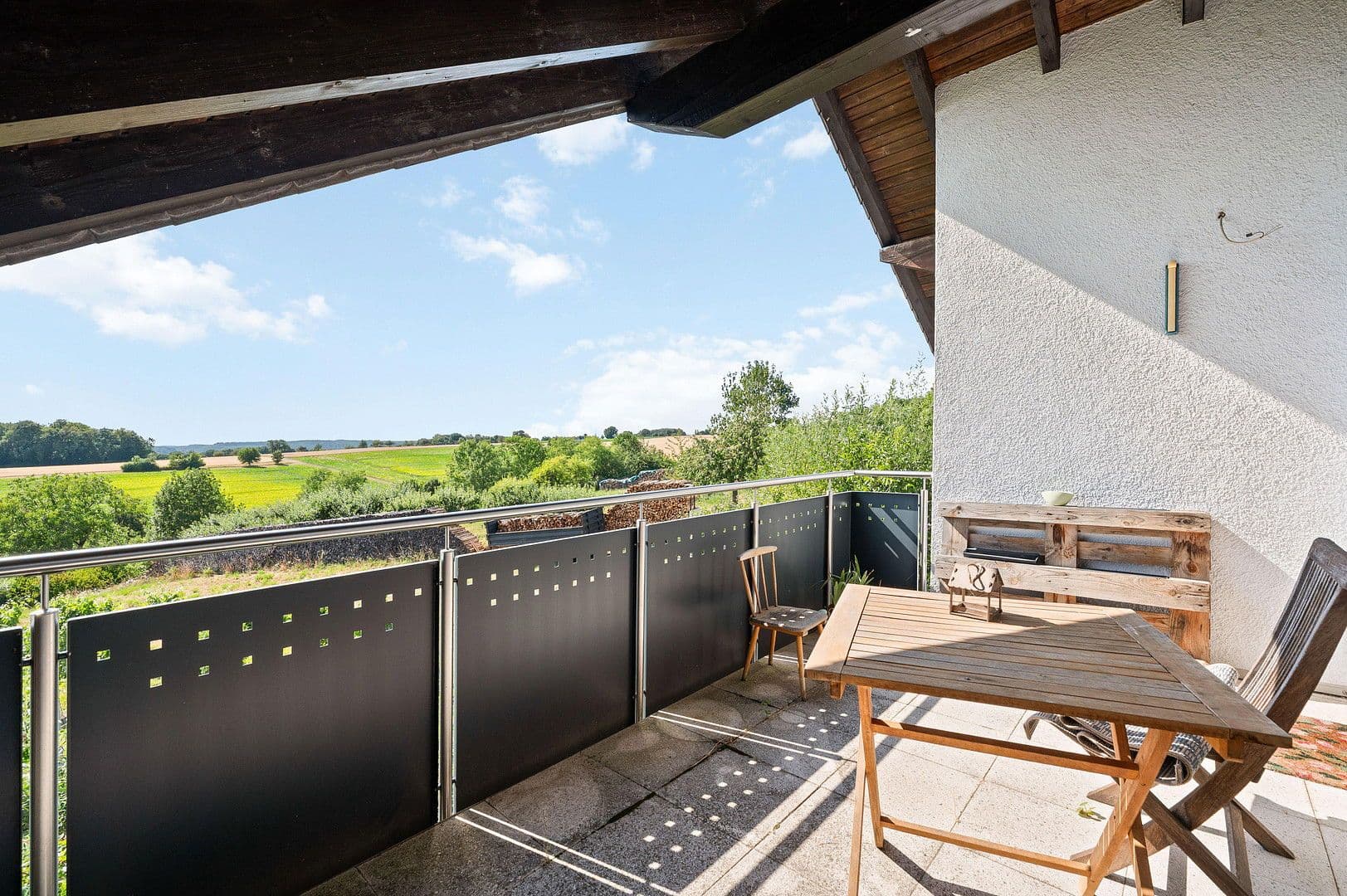 2 bedroom with open-plan kitchen flat to rent, 92 m², Gundelsheim, Baden-Württemberg 2 bedroom with open-plan kitchen flat to rent, 92 m², Gundelsheim, Baden-Württemberg