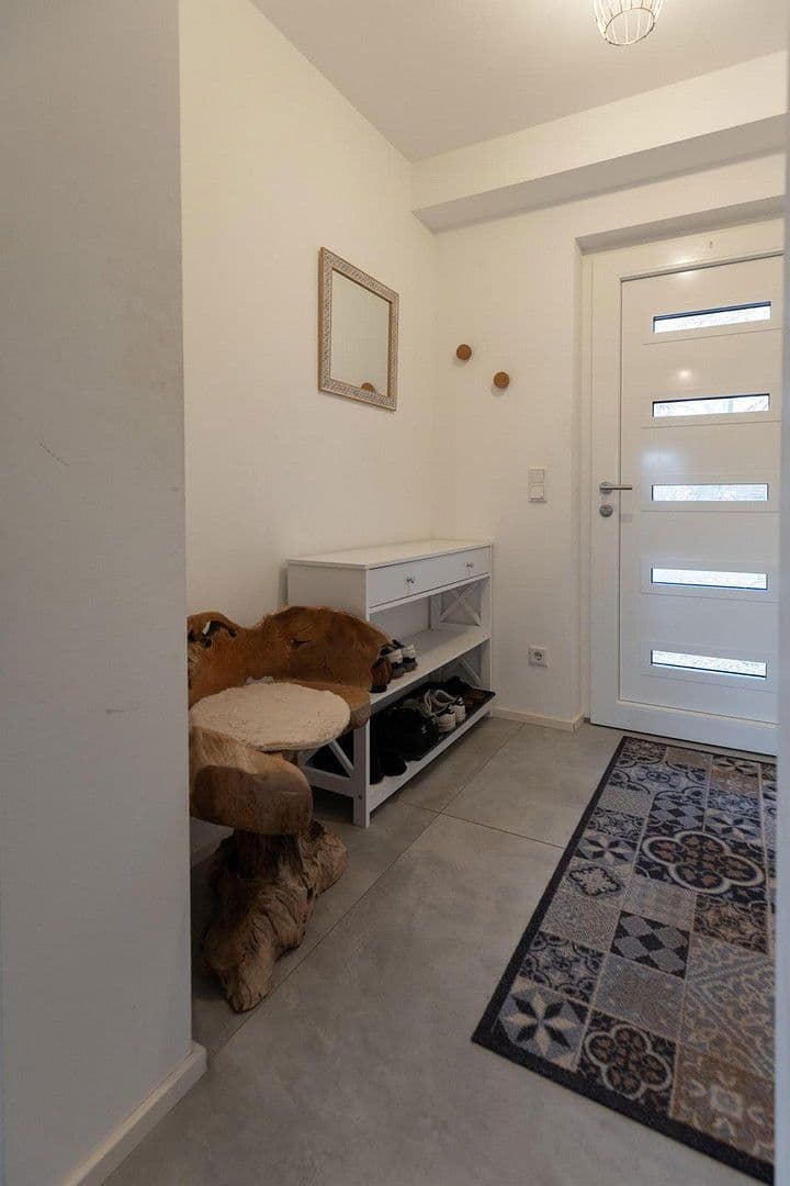 house for sale, 145 m², Fürther Str. 46, Roßtal, Bavaria house for sale, 145 m², Fürther Str. 46, Roßtal, Bavaria