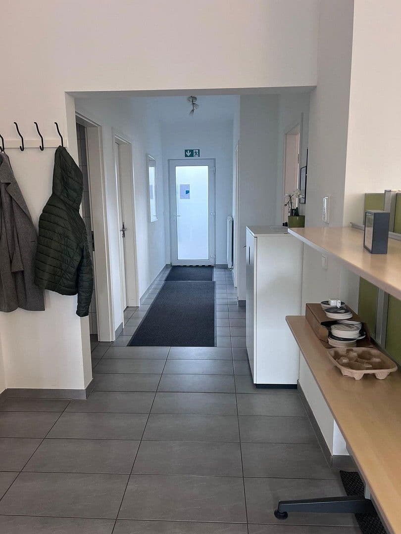 office to rent, 130 m², Robert Bosch Strasse 3, Limburg an der Lahn, Hesse office to rent, 130 m², Robert Bosch Strasse 3, Limburg an der Lahn, Hesse