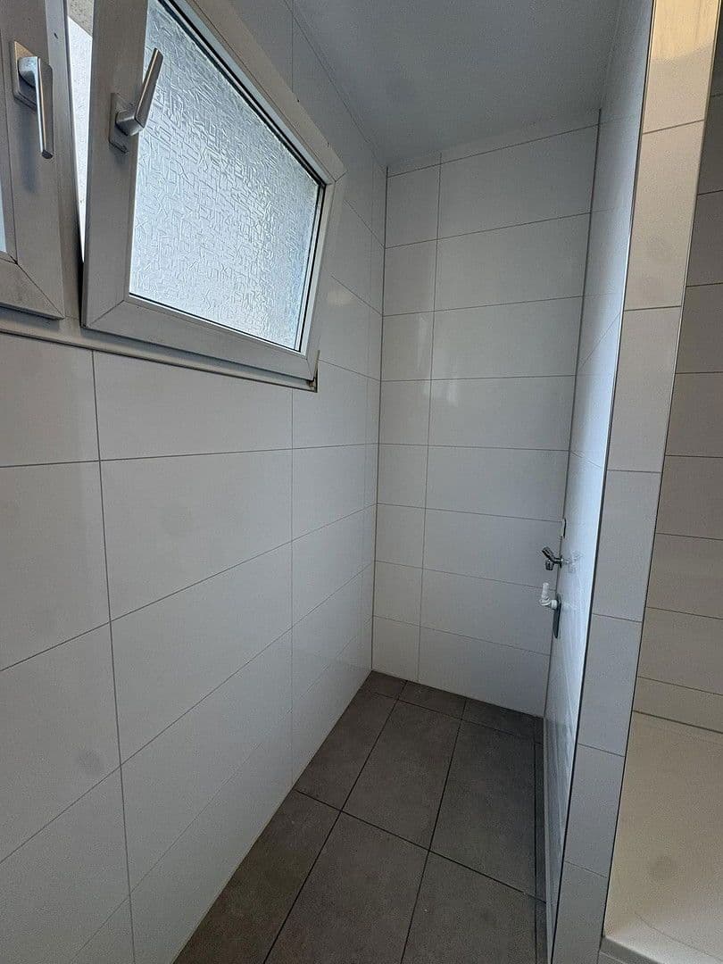 4 bedroom flat to rent, 86 m², Düsseldorf, North Rhine-Westphalia 4 bedroom flat to rent, 86 m², Düsseldorf, North Rhine-Westphalia