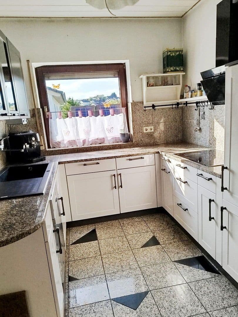 house for sale, 179 m², Neuenstadt am Kocher, Baden-Württemberg house for sale, 179 m², Neuenstadt am Kocher, Baden-Württemberg